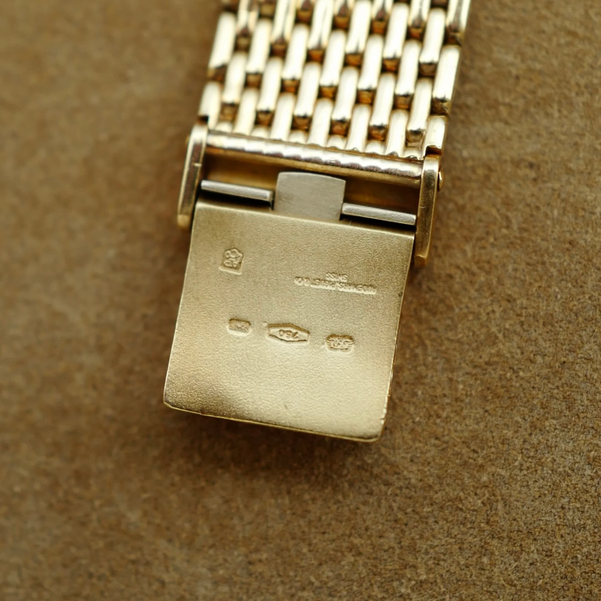 Audemars Piguet Yellow Gold Bracelet Watch Ref. BA56440 - Image 7