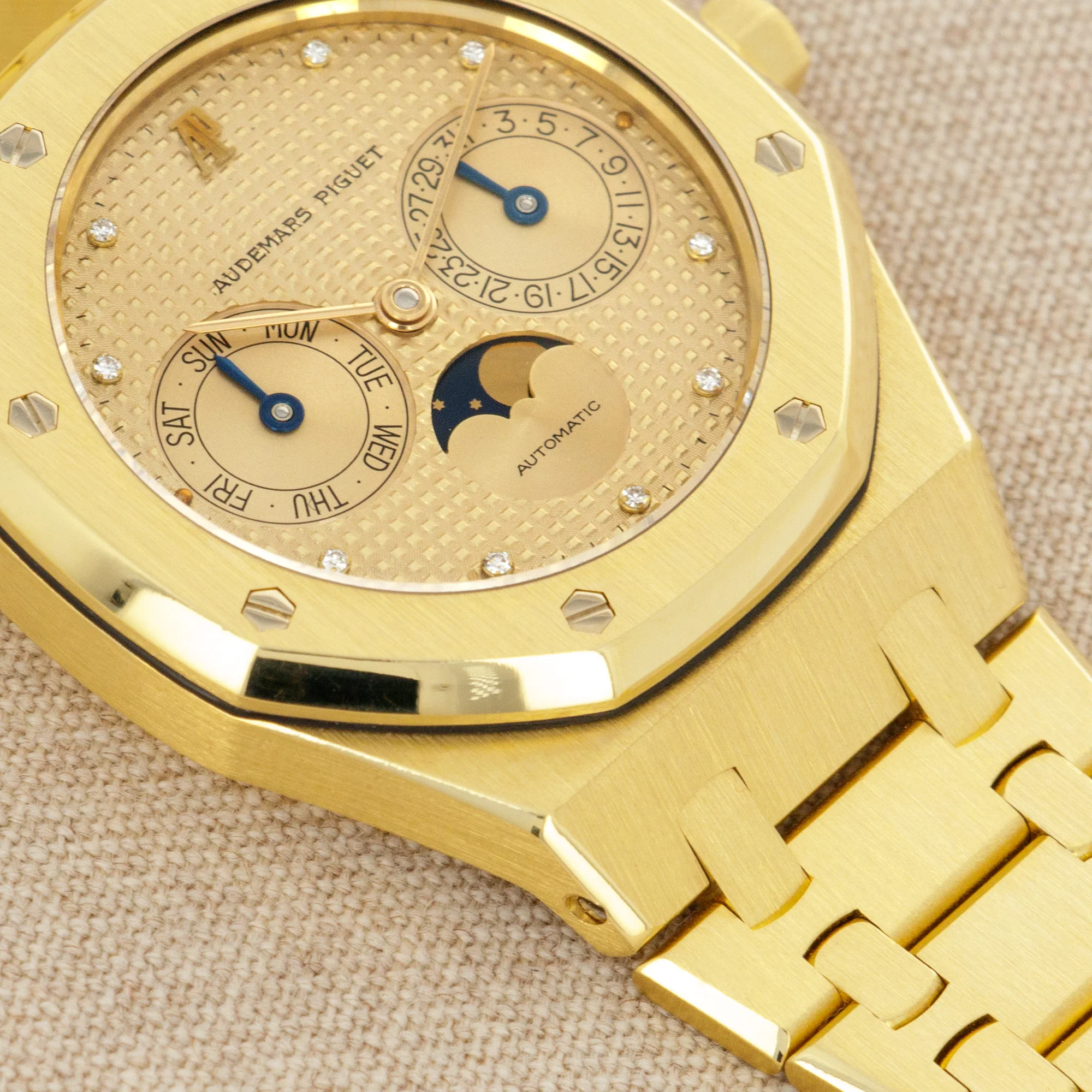 Audemars Piguet Yellow Gold Calendar Moonphase Watch Ref. 25594 - Image 3