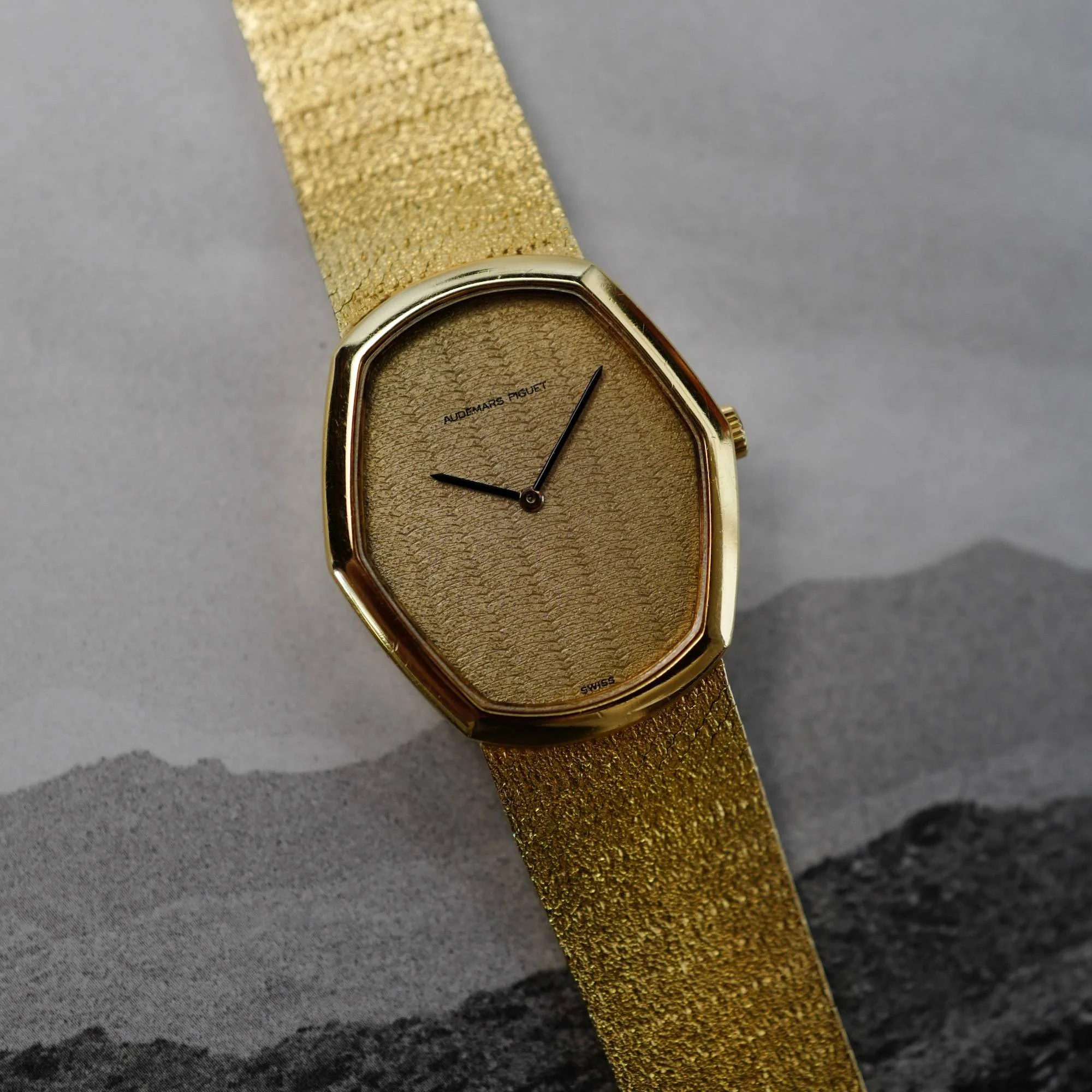Audemars Piguet Yellow Gold Hexagonal Watch - Image 3
