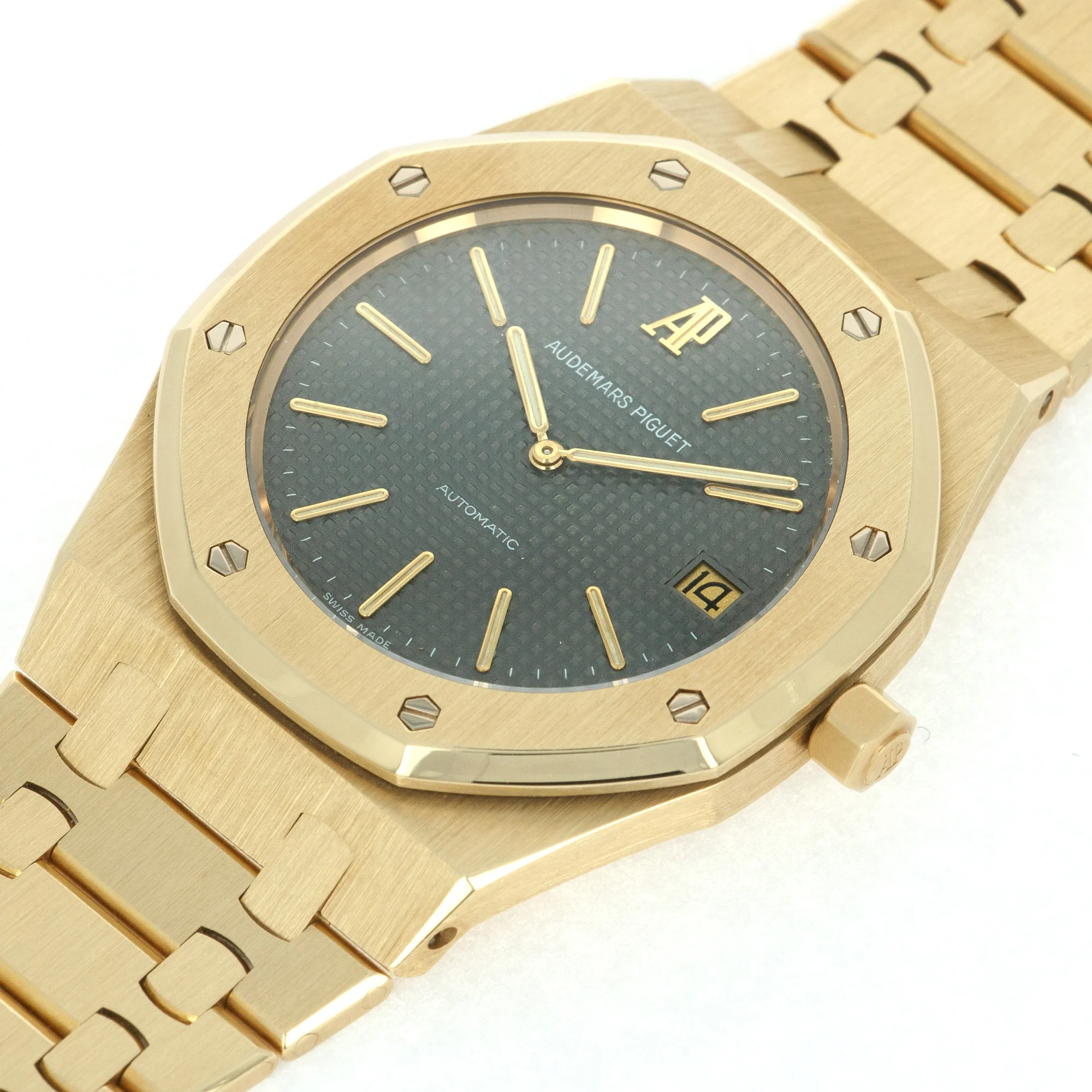 Audemars Piguet Yellow Gold Jubilee Jumbo Royal Oak, Ref. 14802 - Image 4