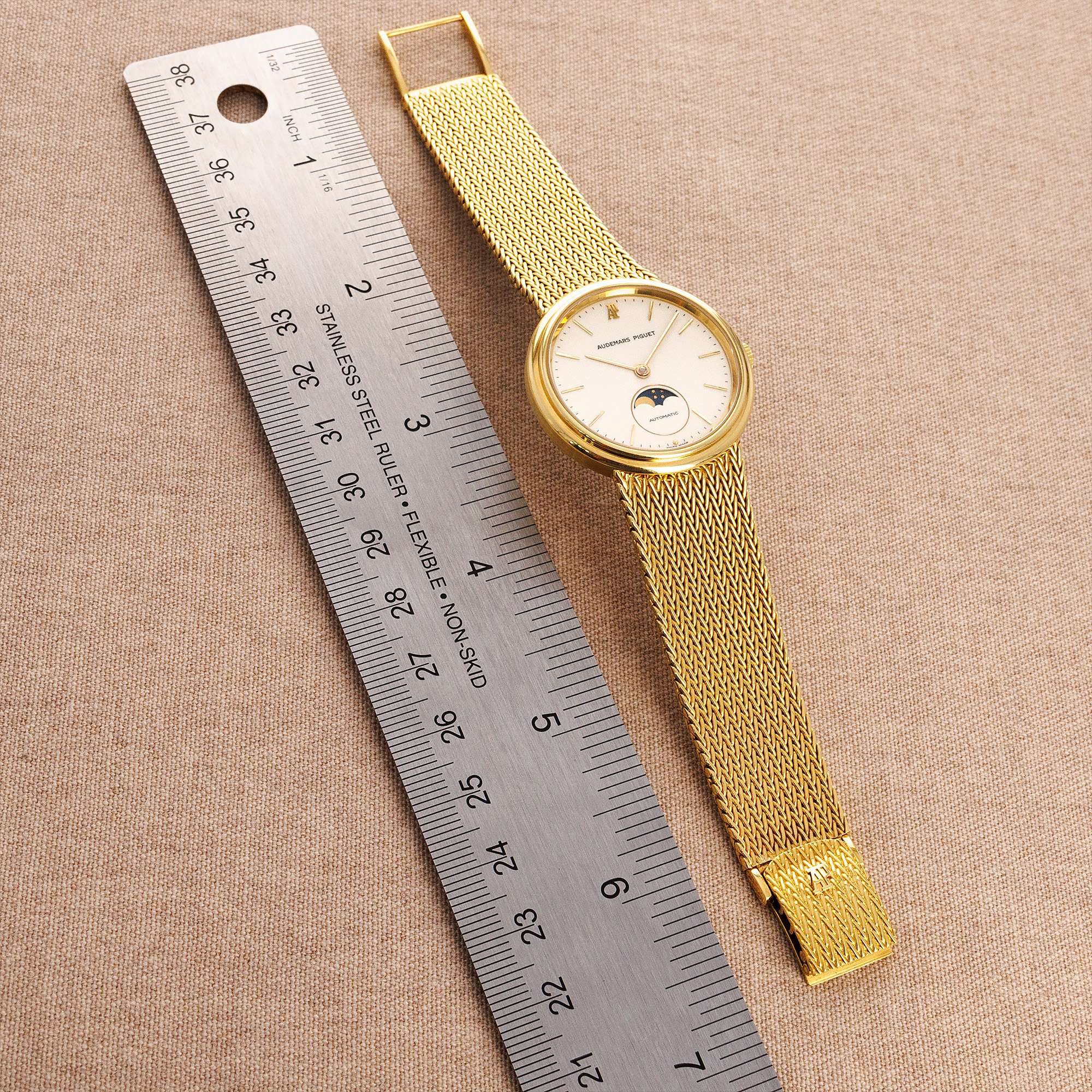 Audemars Piguet Yellow Gold Moonphase Watch on Bracelet - Image 8