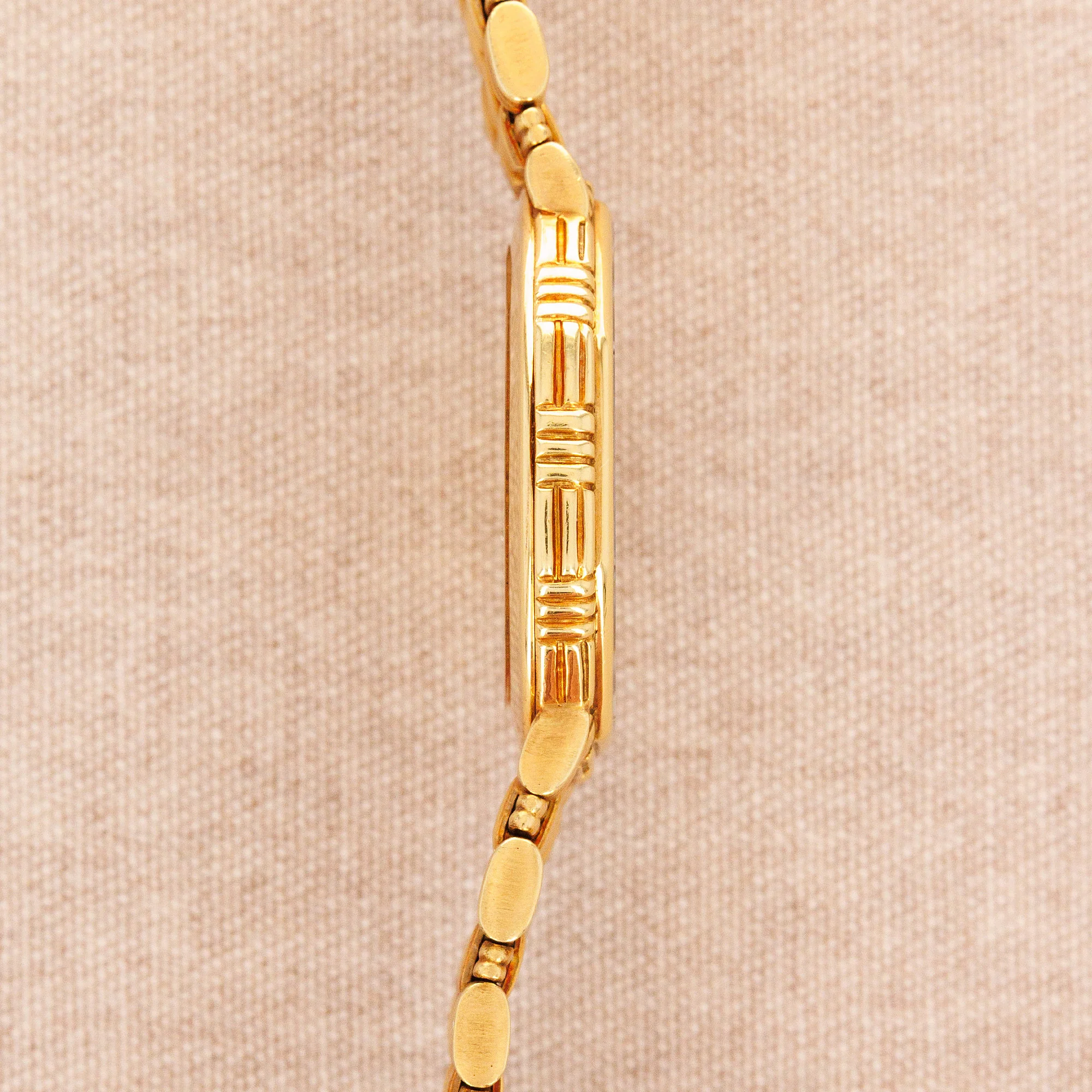 Audemars Piguet Yellow Gold Octagonal Automatic Watch - Image 5