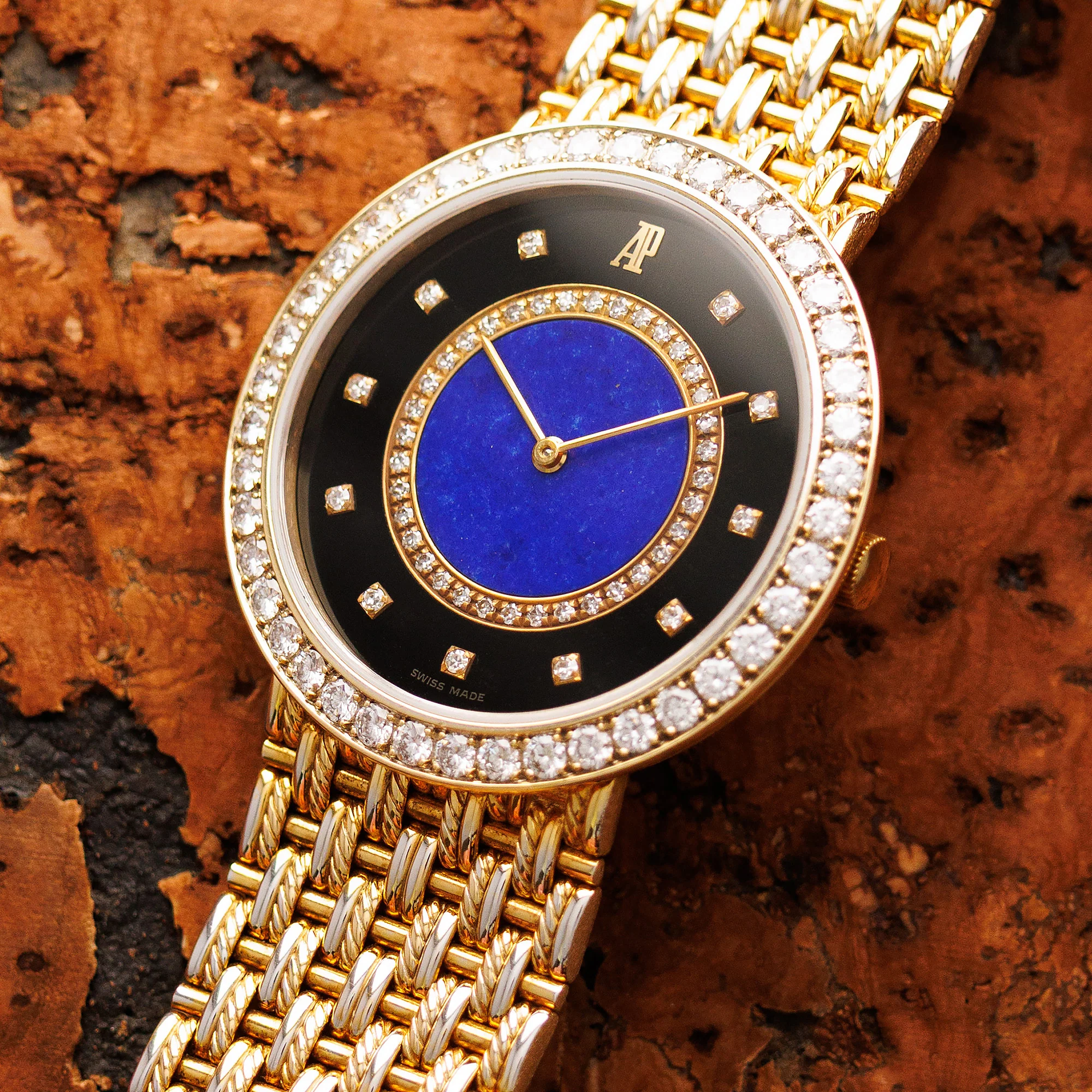Audemars Piguet Yellow Gold Onyx & Lapis Ref. 14743 - Image 2