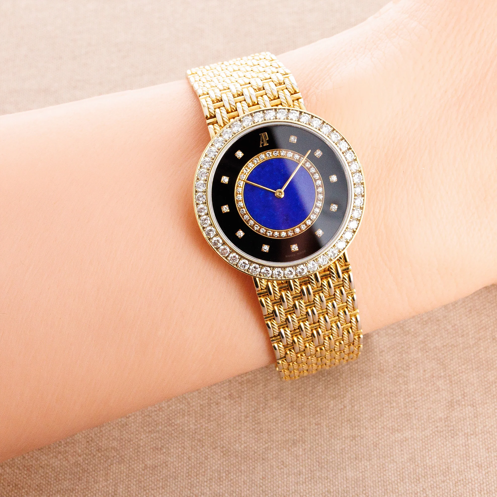 Audemars Piguet Yellow Gold Onyx & Lapis Ref. 14743 - Image 7