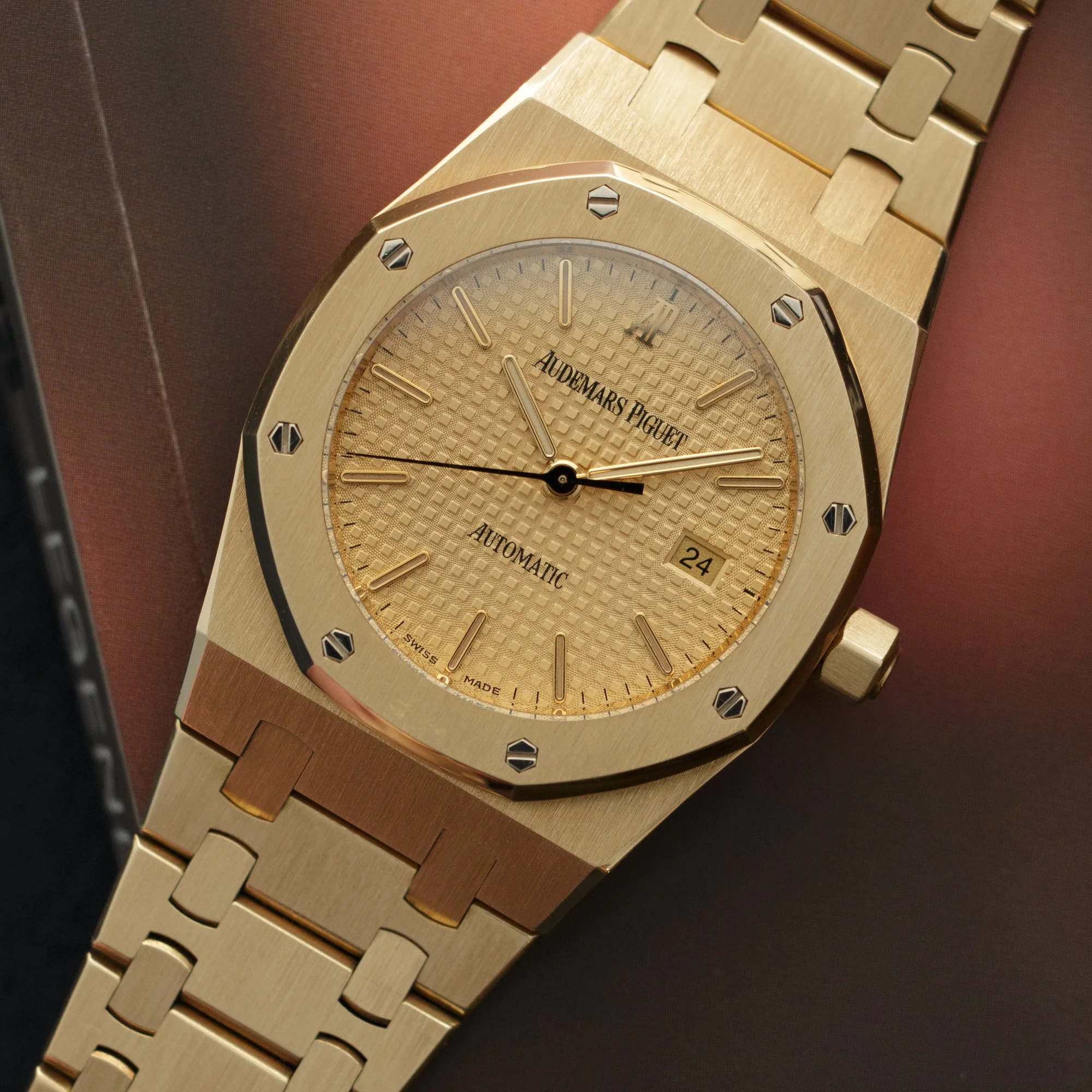 Audemars Piguet Yellow Gold Royal Oak Automatic Watch - Image 2