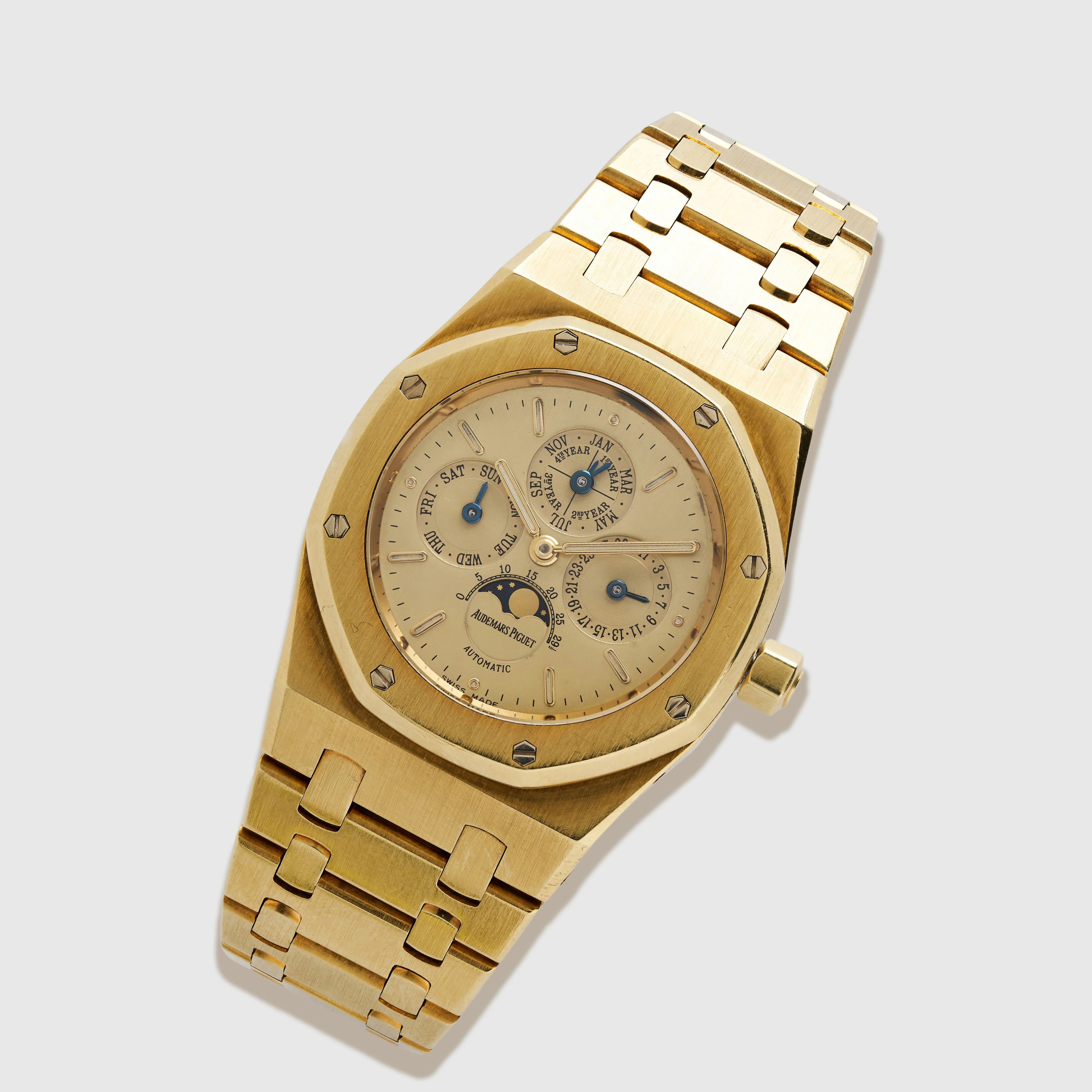 Audemars Piguet Yellow Gold Royal Oak Quantieme Calendar Ref. 25800