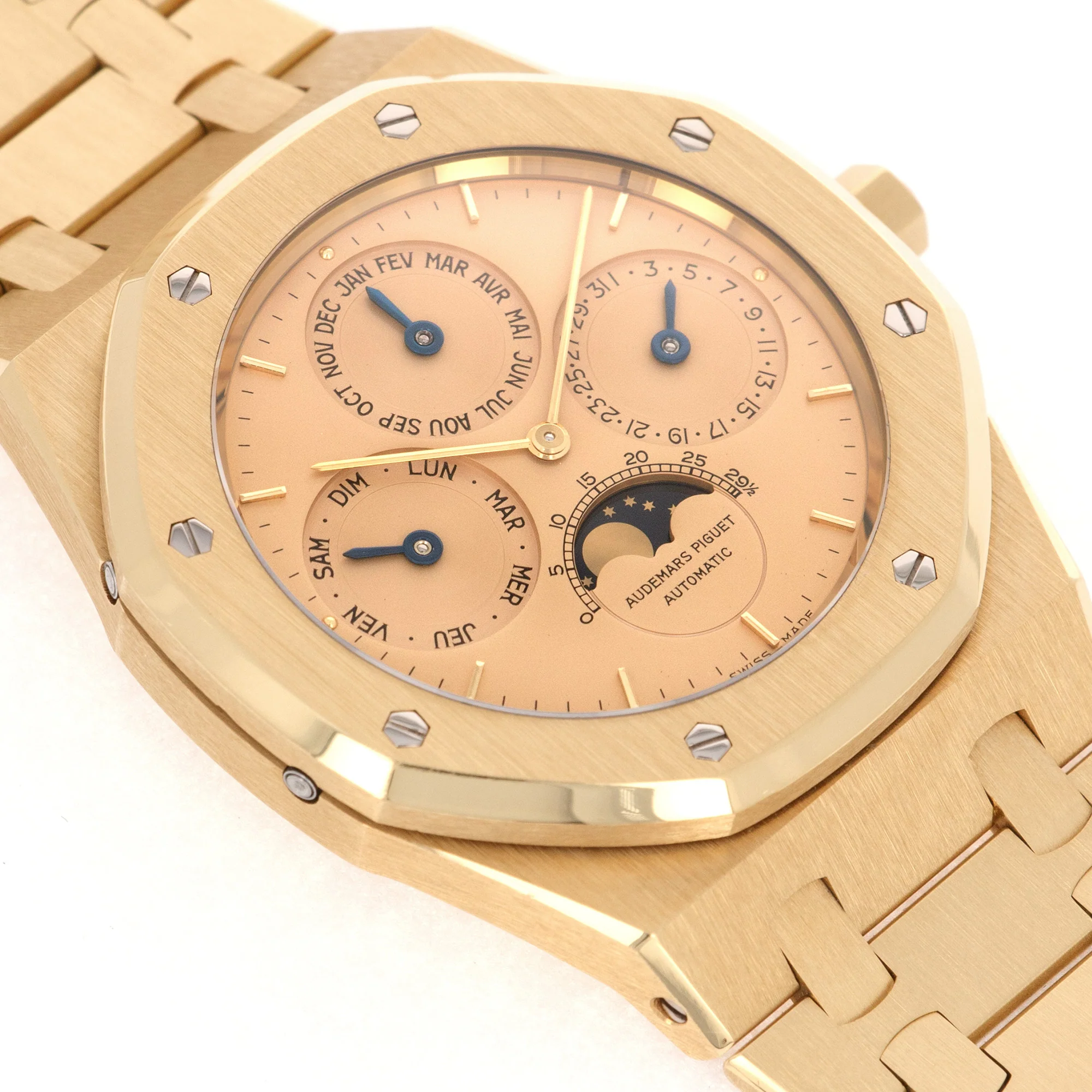 Audemars Piguet Yellow Gold Royal Oak Quantieme Perpetual Watch Ref. 25654 - Image 3