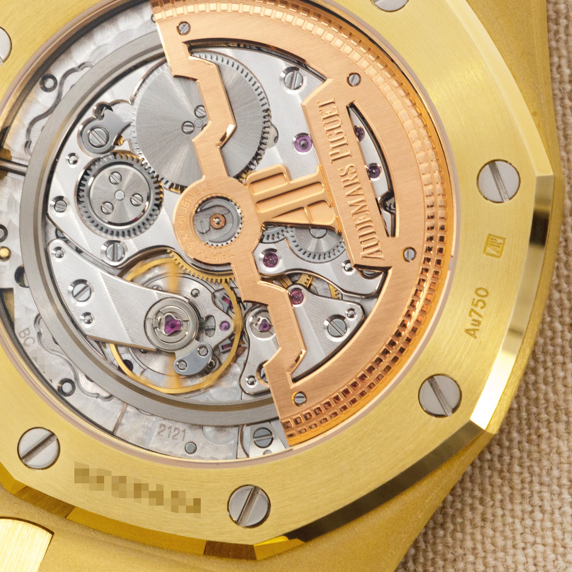 Audemars Piguet Yellow Gold Royal Oak Ref. 15202 - Image 6