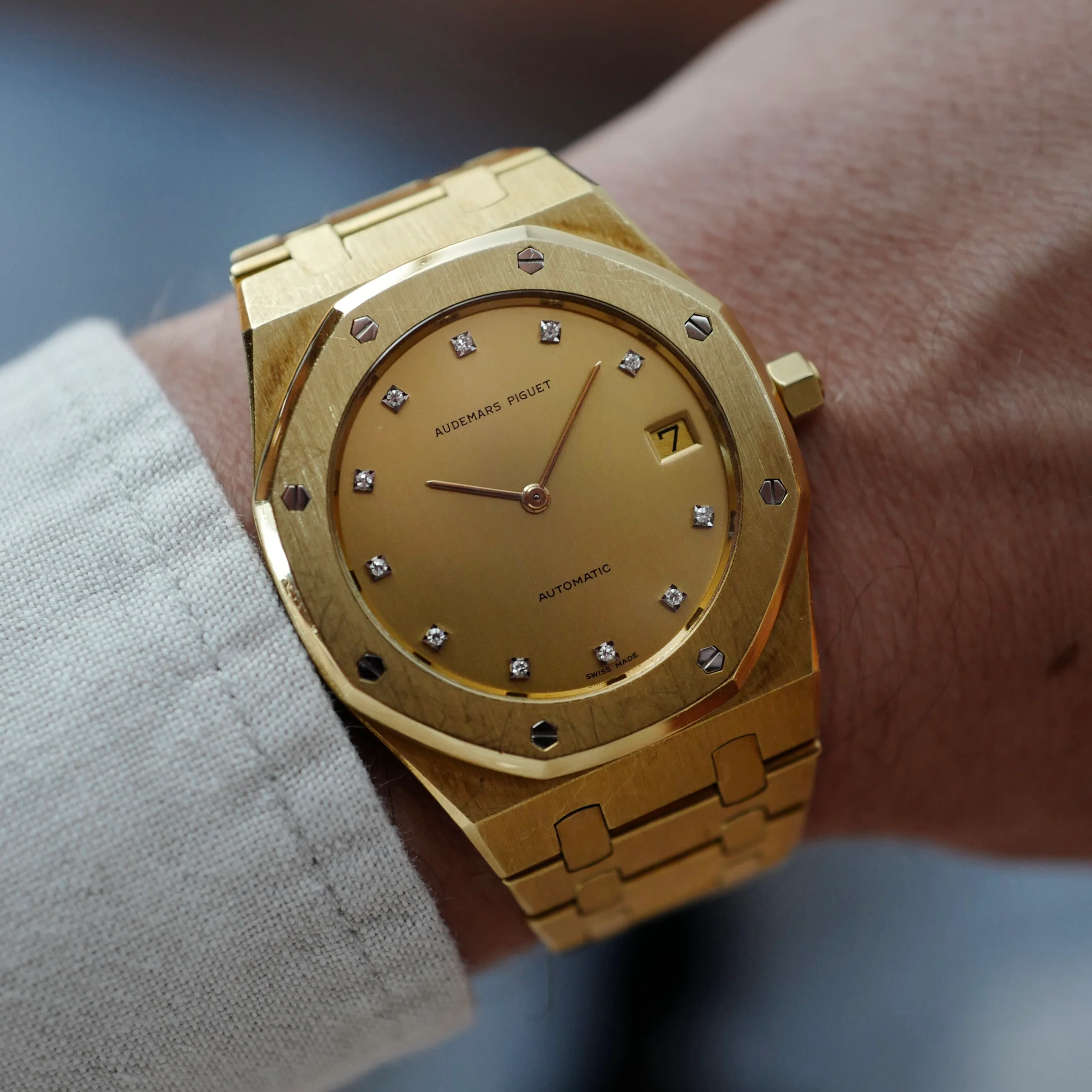 Audemars Piguet Yellow Gold Royal Oak Ref. 5402 - Image 4