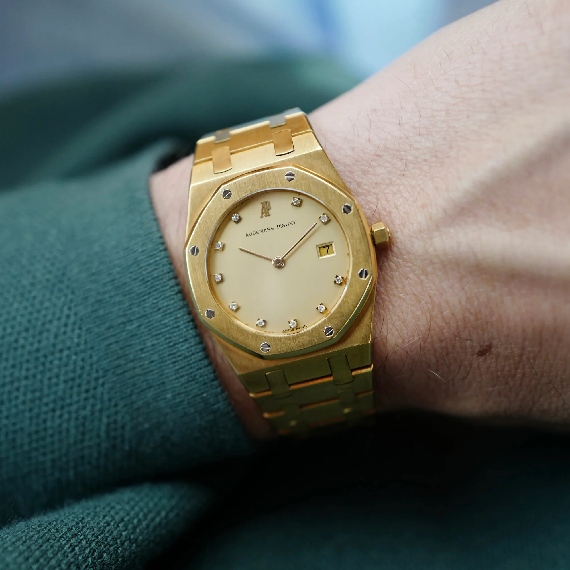 Audemars Piguet Yellow Gold Royal Oak Ref. 56175 - Image 3