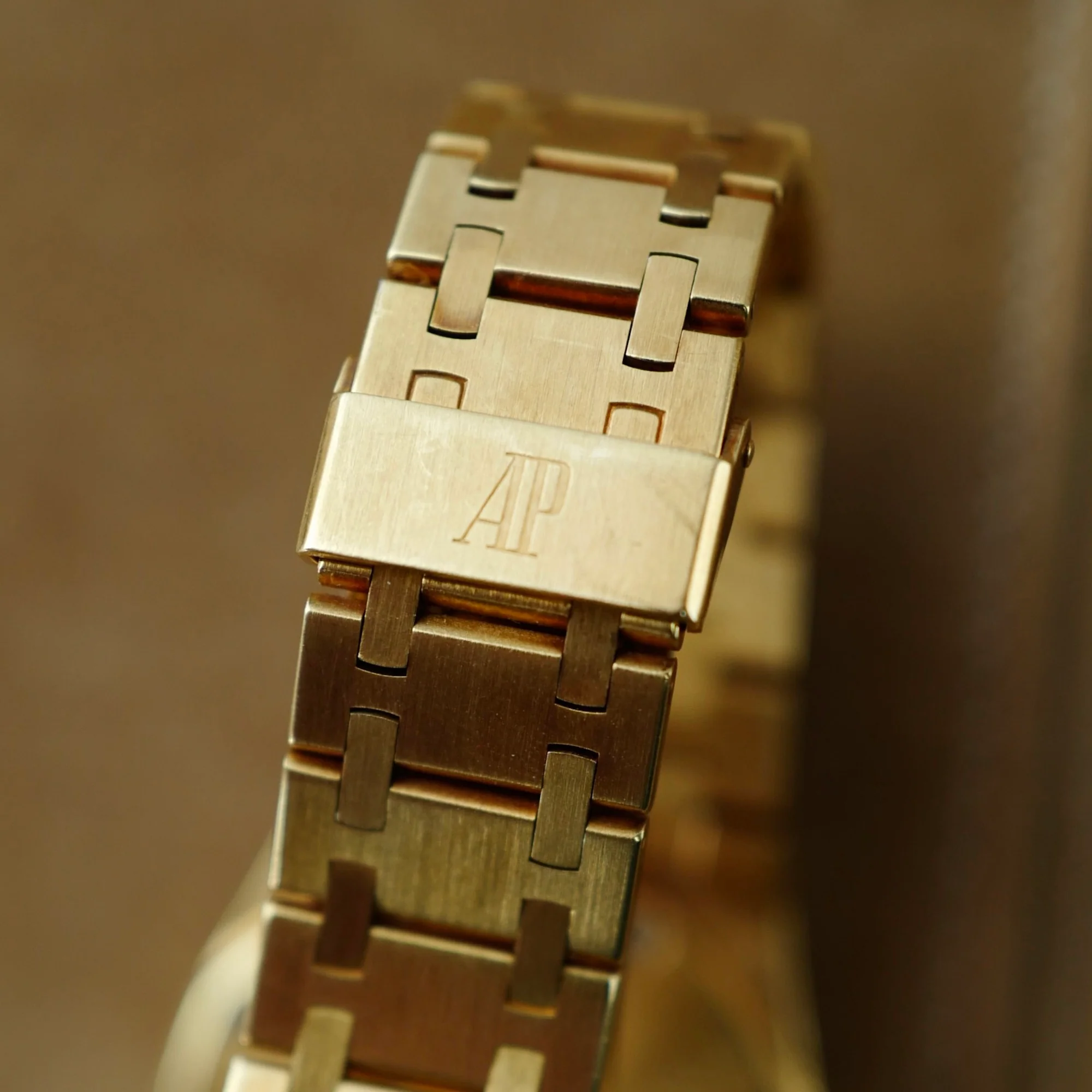 Audemars Piguet Yellow Gold Royal Oak Ref. 56175 - Image 6