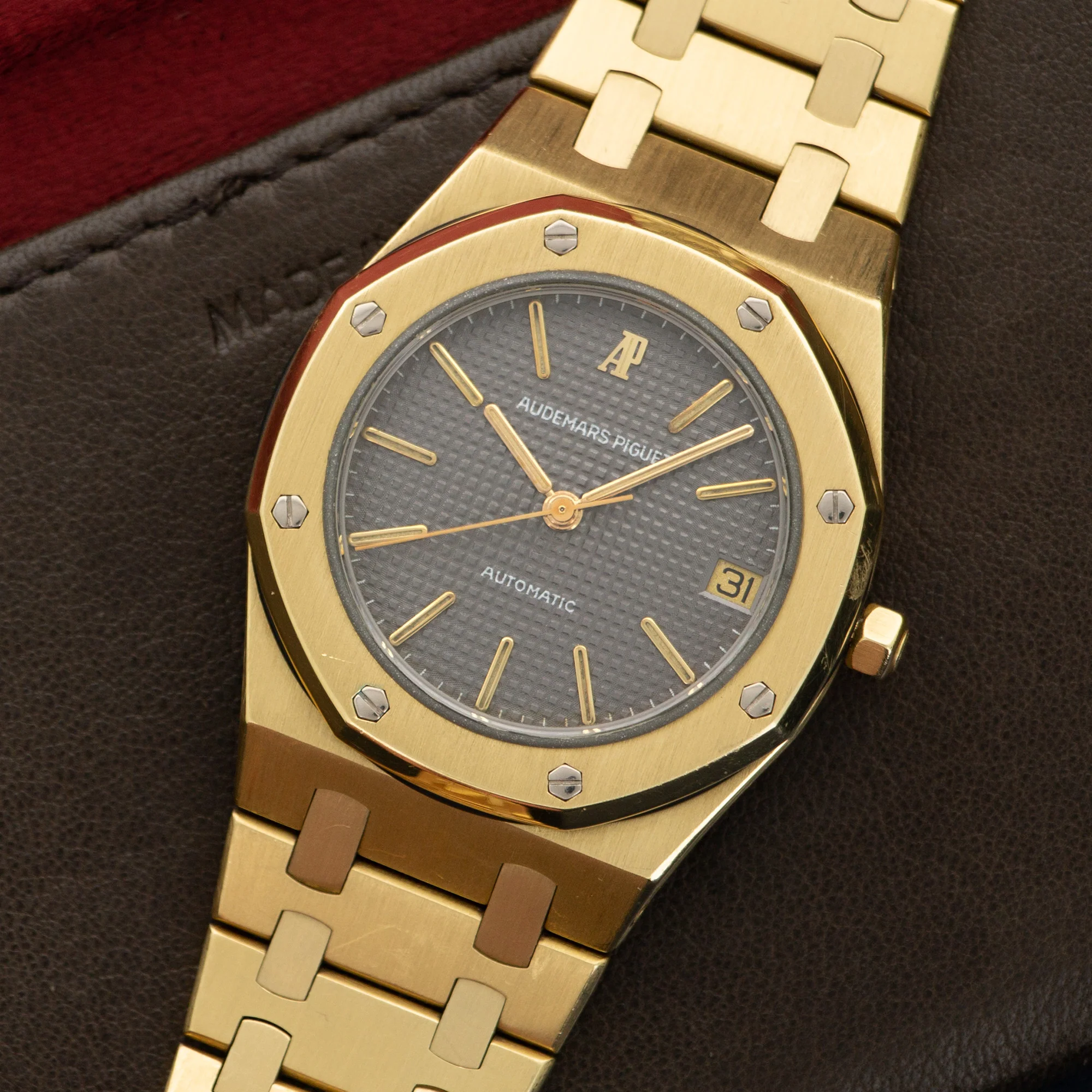 Audemars Piguet Yellow Gold Royal Oak Watch Ref. 4100 - Image 2