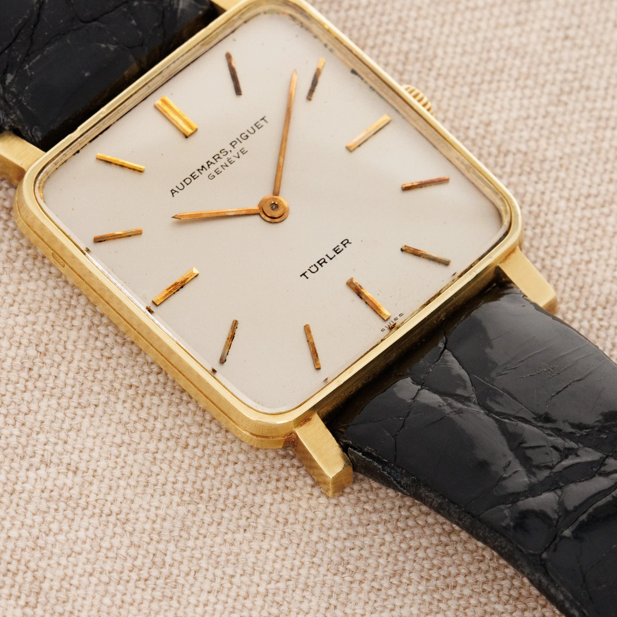 Audemars Piguet Yellow Gold Square Watch Retailed by Turler - Image 4