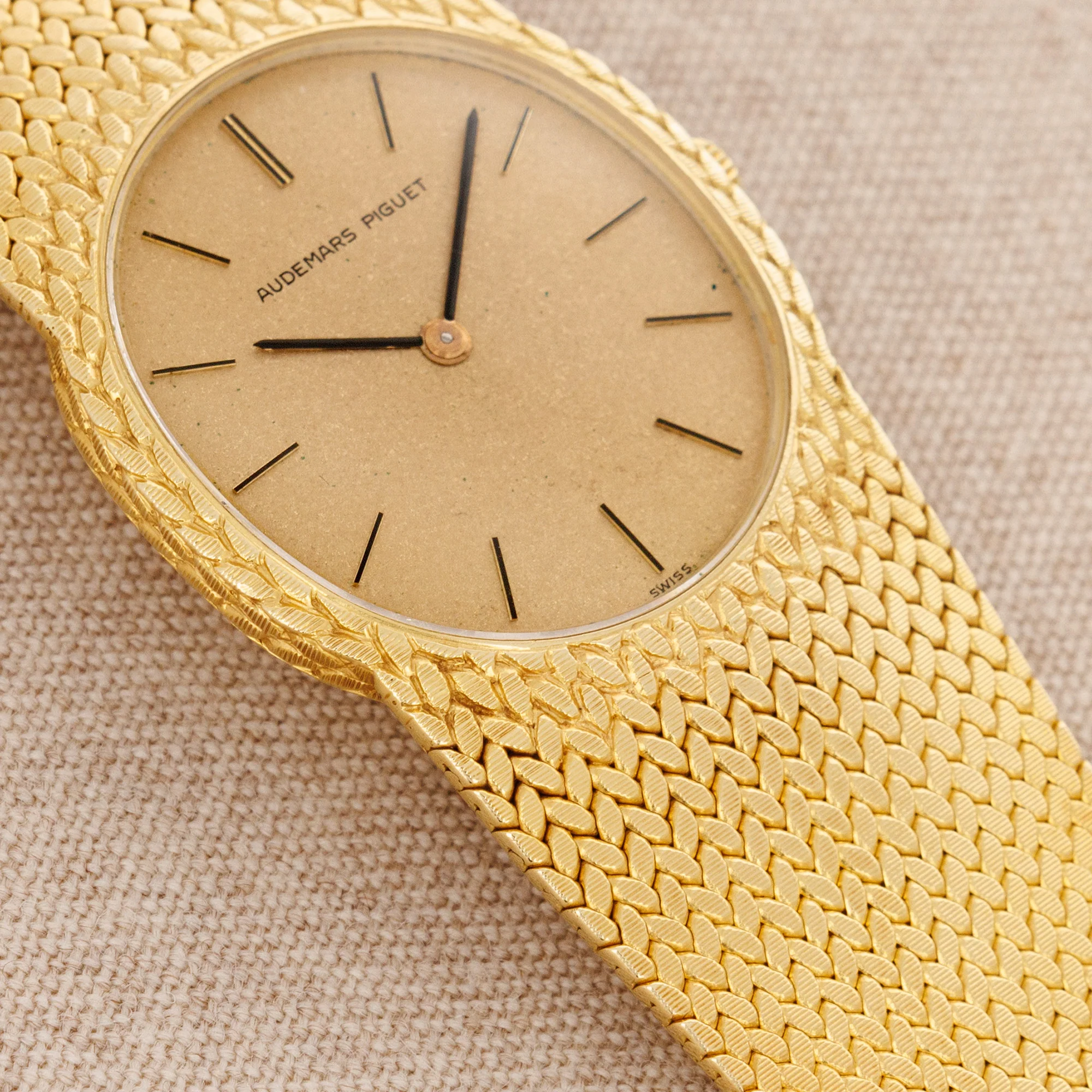 Audemars Piguet Yellow Gold Watch - Image 4