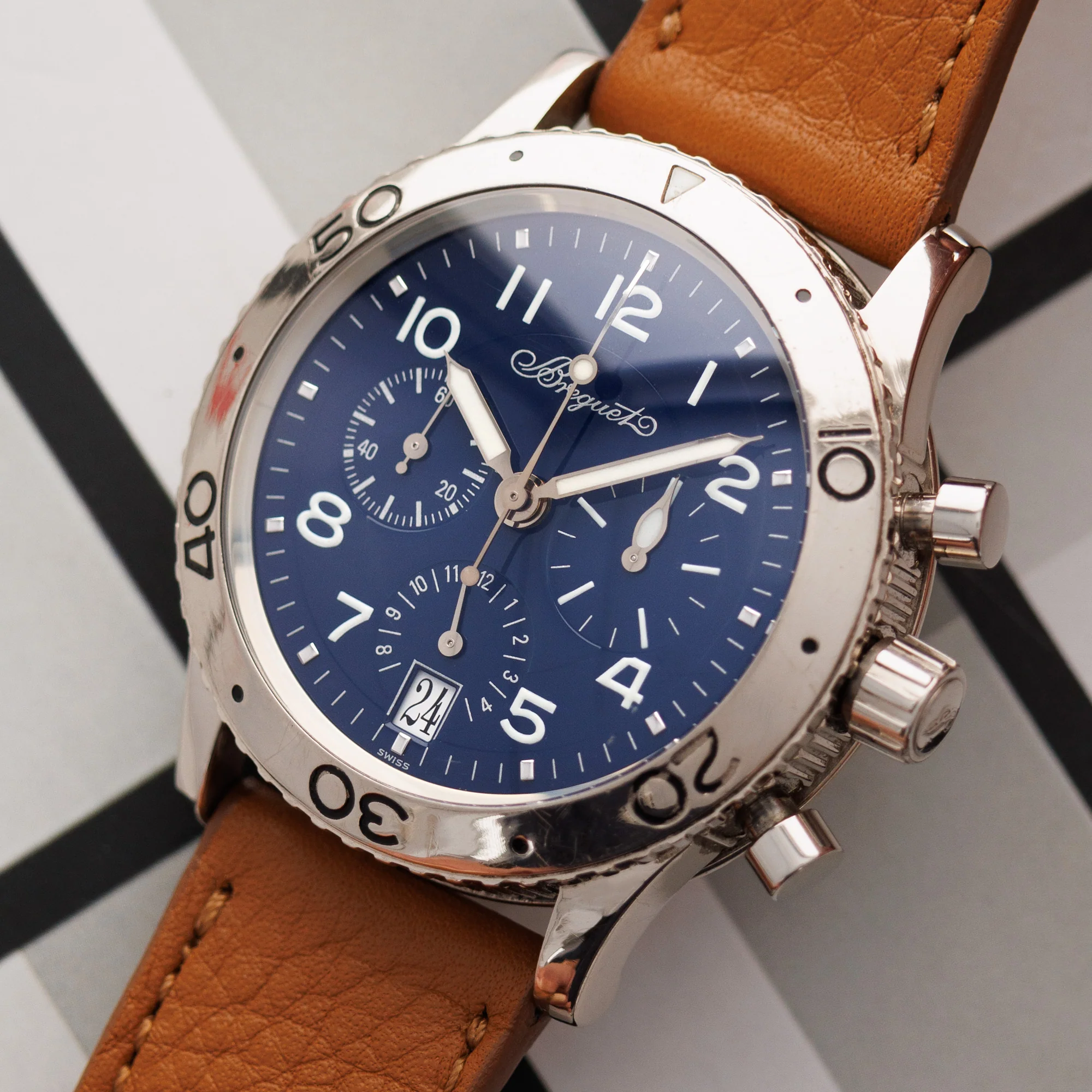 Breguet White Gold Type XX Transatlantique Ref. 3820 - Image 2