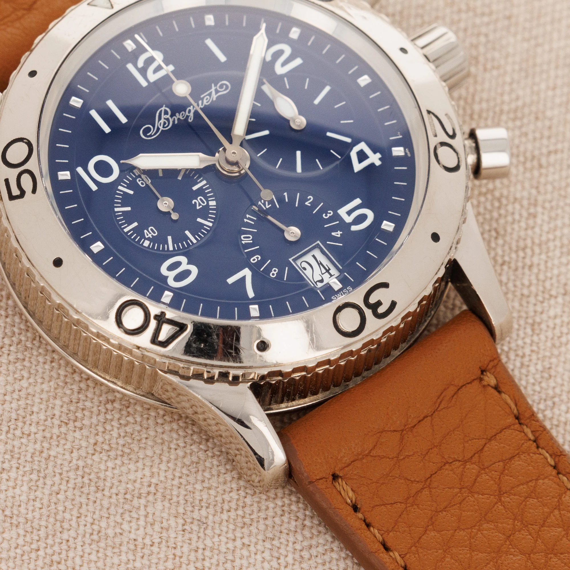 Breguet White Gold Type XX Transatlantique Ref. 3820 - Image 4