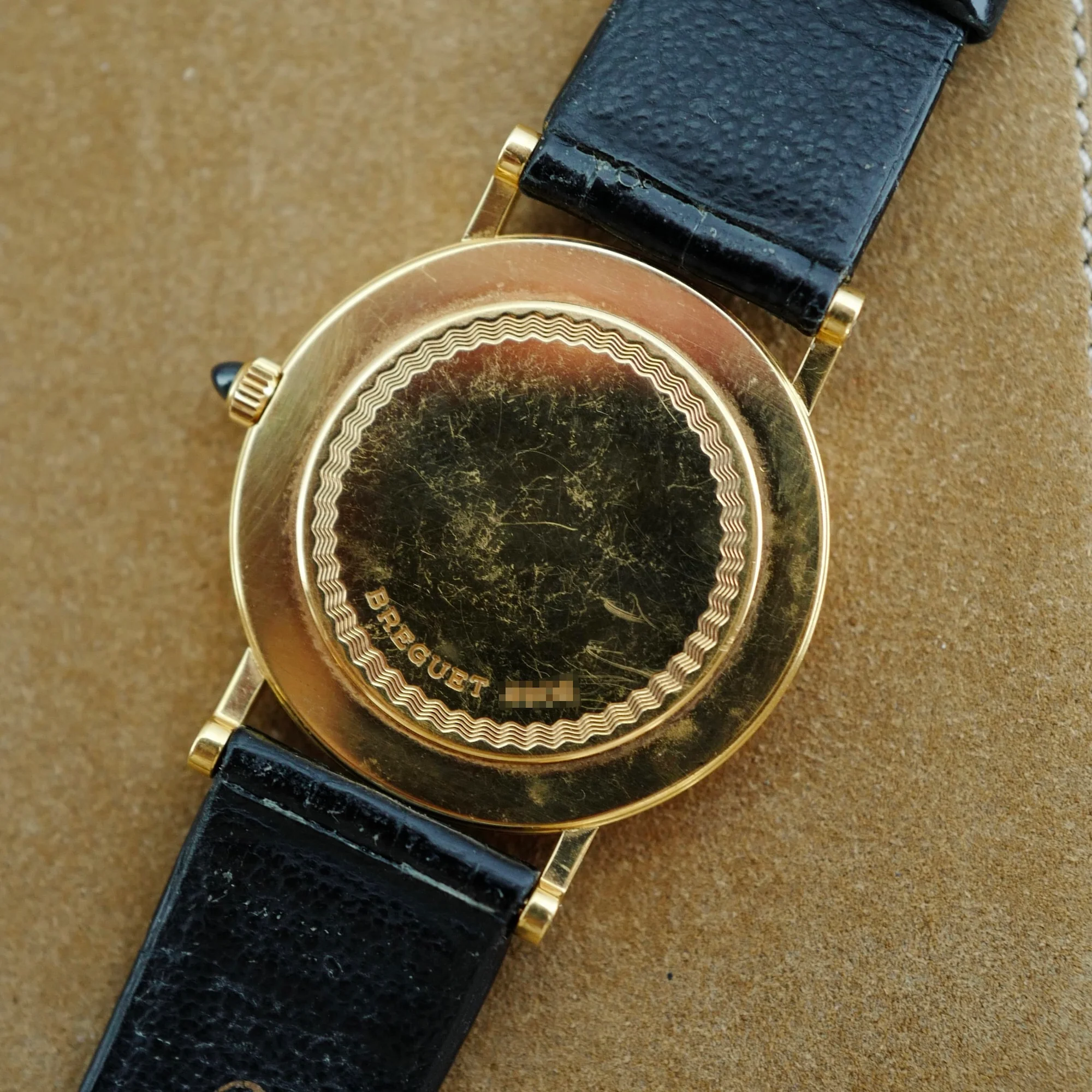 Breguet Yellow Gold Classique Ref. 3150 (New Arrival) - Image 3
