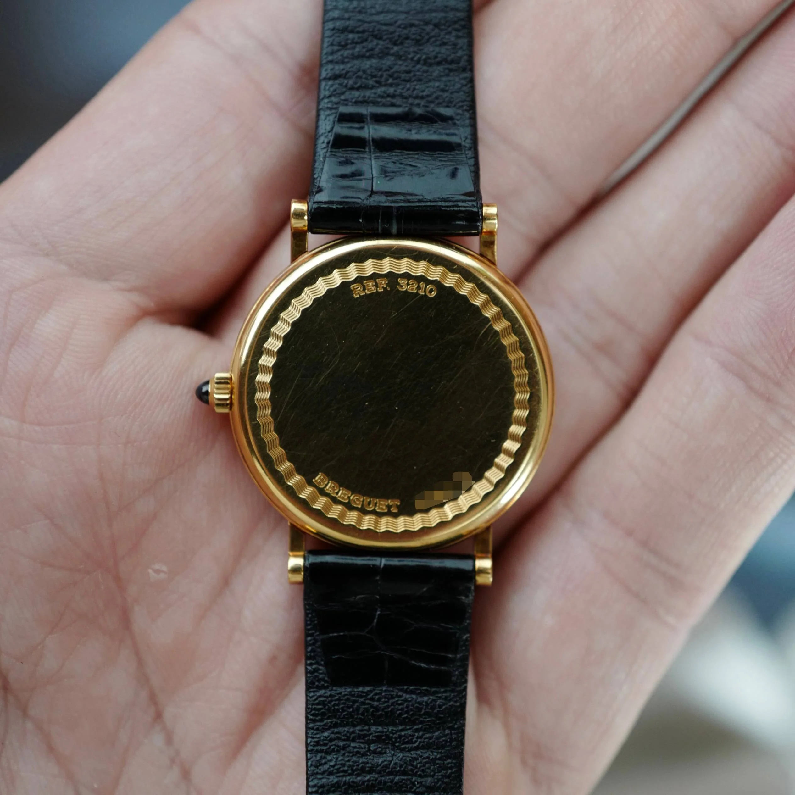 Breguet Yellow Gold Classique Ref. 3210 (NEW ARRIVAL) - Image 2