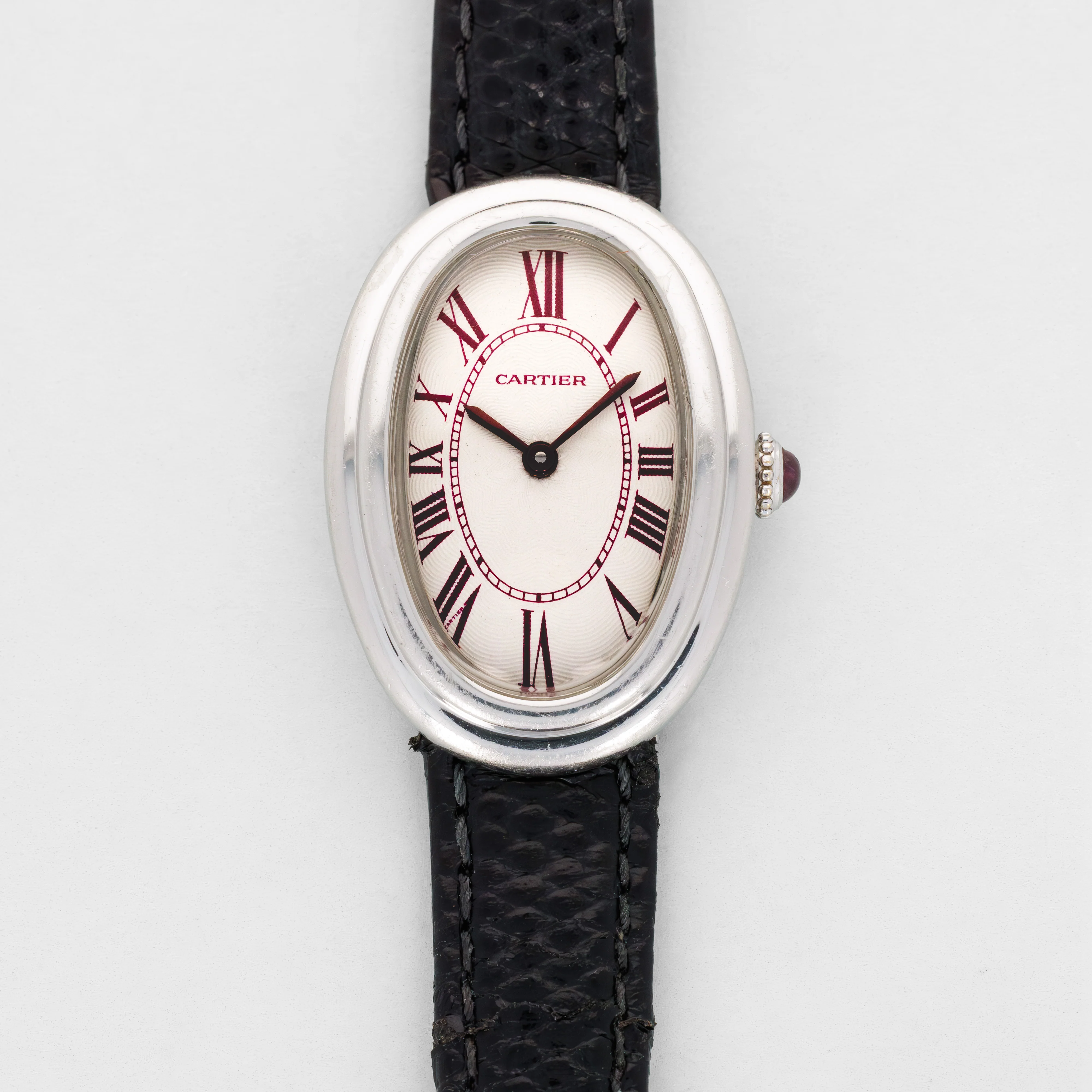 Cartier Platinum Baignoire Ref. 78094, Special Order with Burgundy Numerals, 1980s (New Arrival)