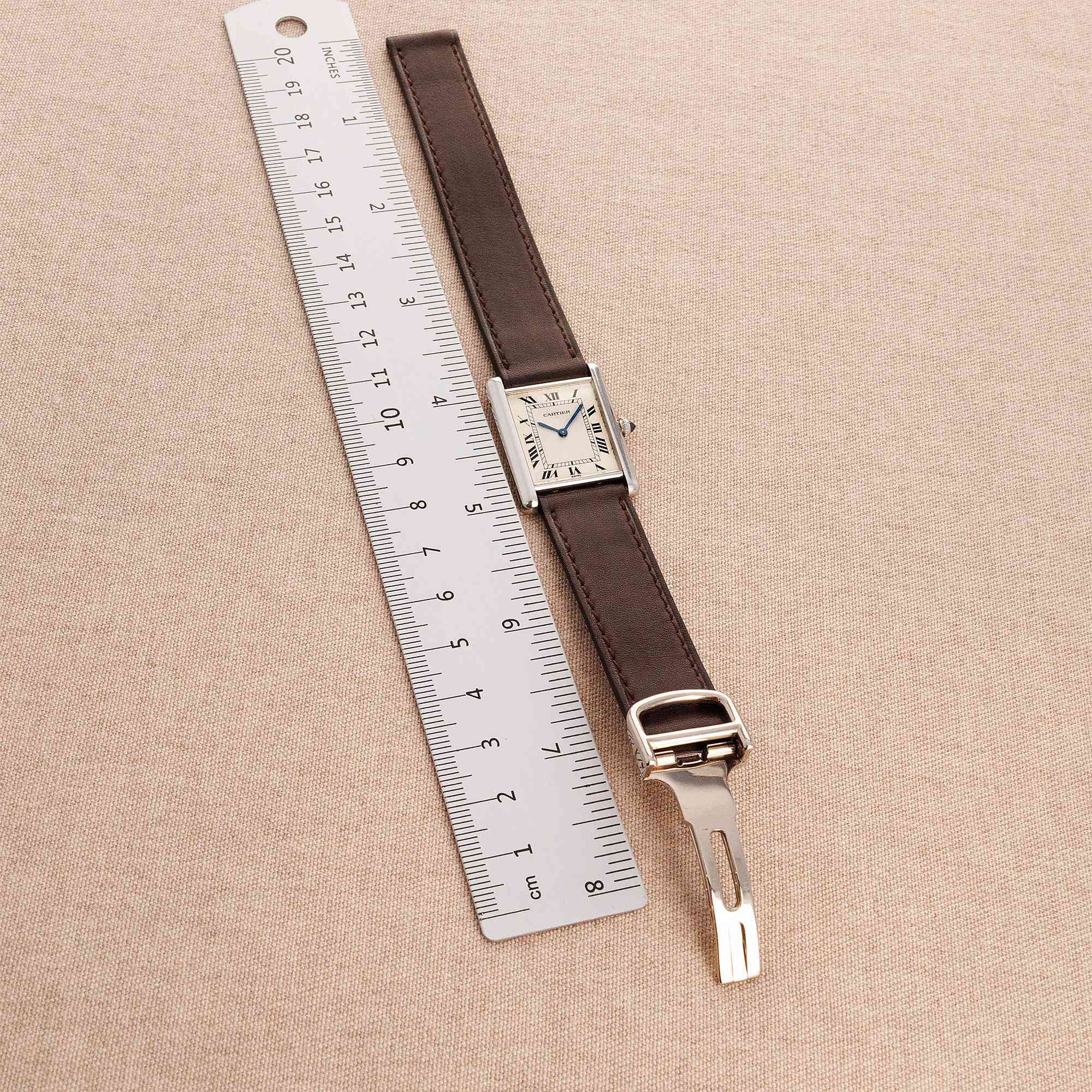 Cartier Platinum Tank Louis Ref. 1601 - Image 6