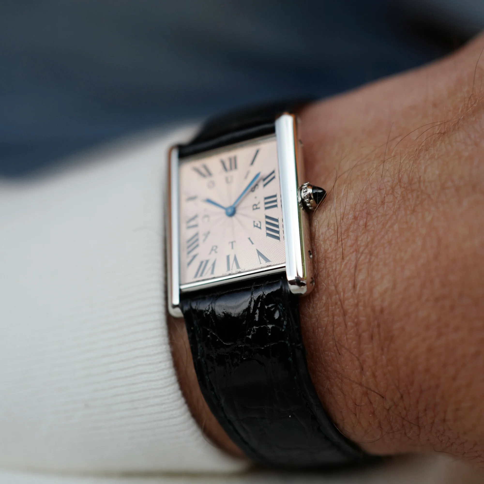 Cartier Platinum Tank Watch Ref. 1601 with Rare Salmon Dial, Edition of 70 - Image 4