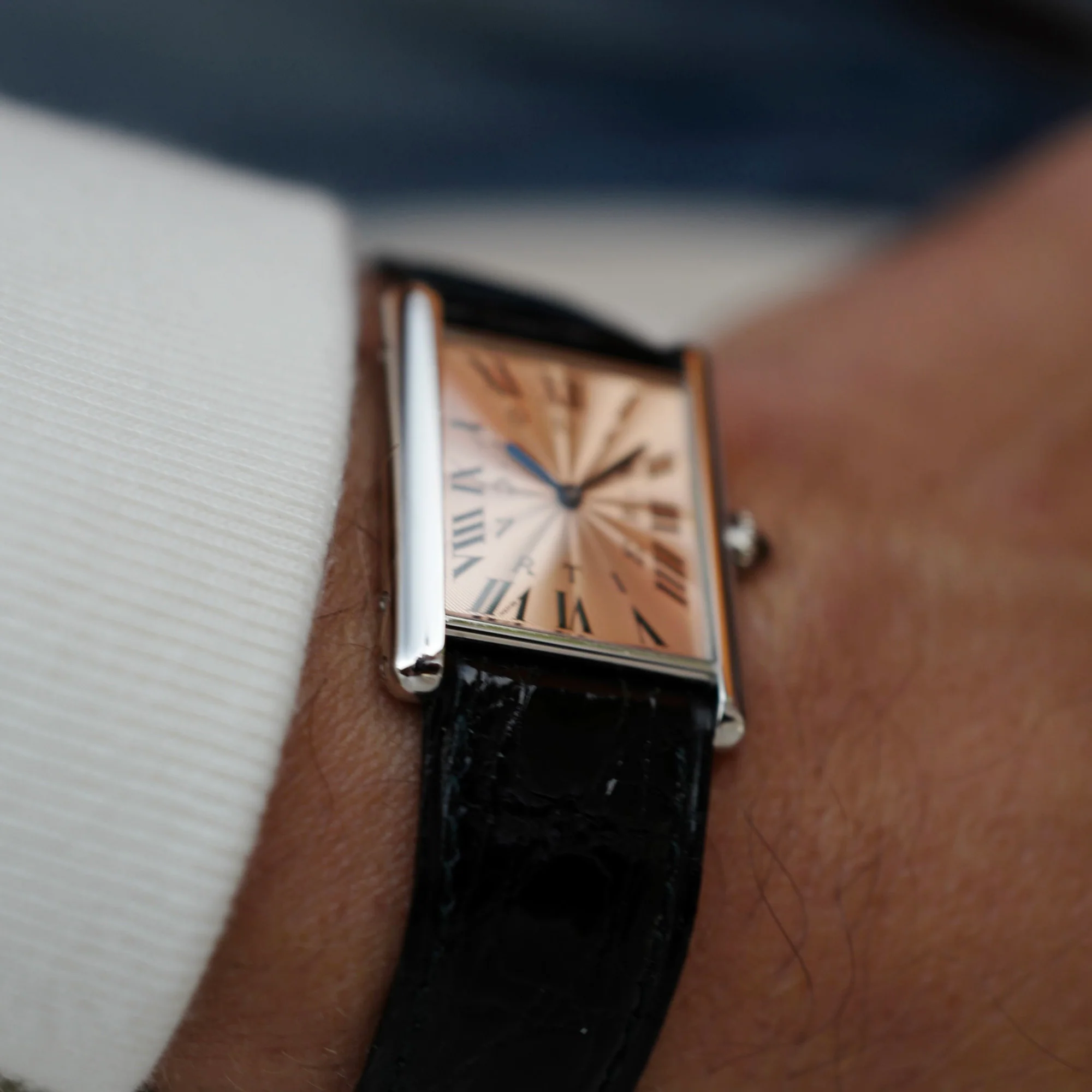 Cartier Platinum Tank Watch Ref. 1601 with Rare Salmon Dial, Edition of 70 - Image 5