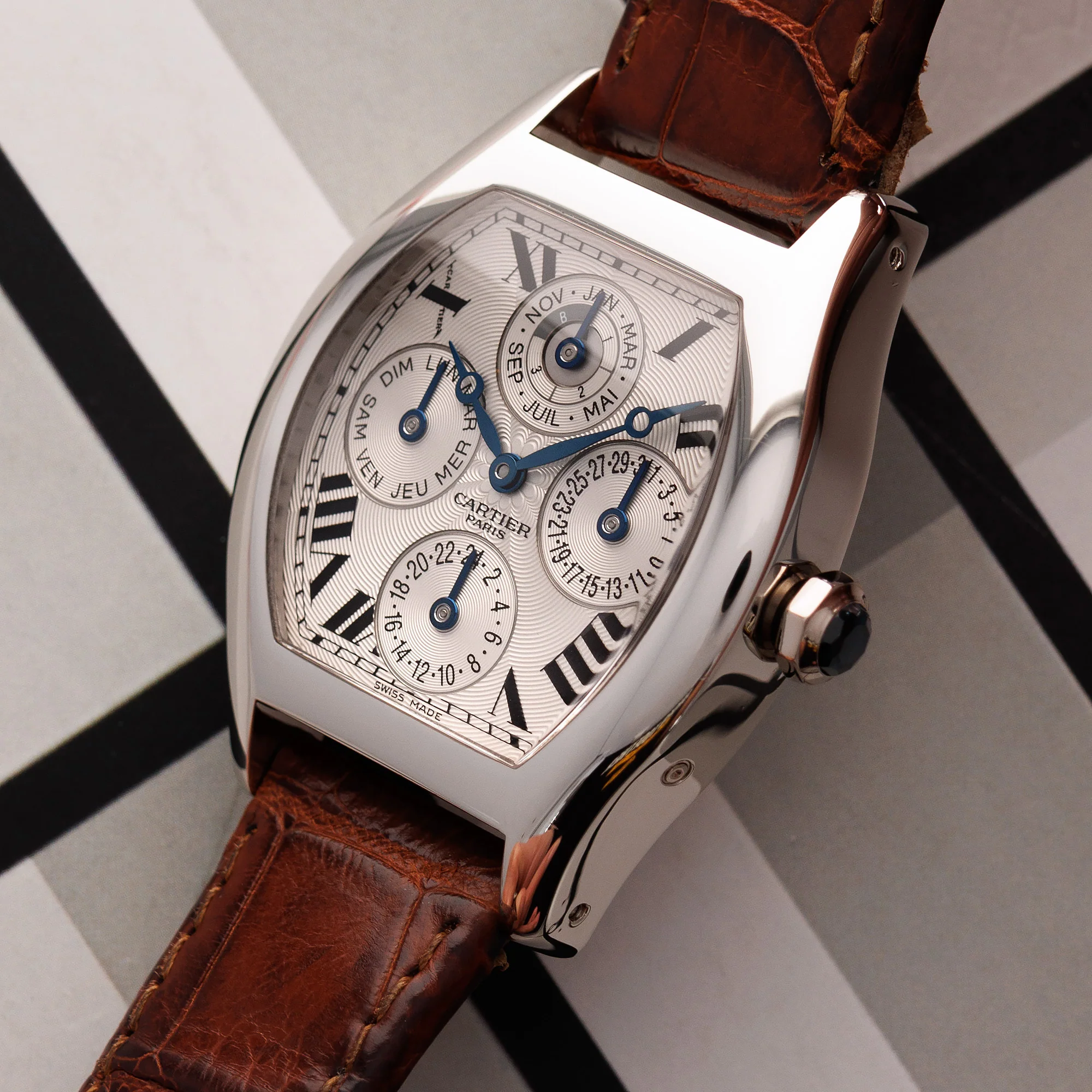 Cartier Platinum Tortue Perpetual Calendar CPCP Watch Ref. 2646 - Image 2