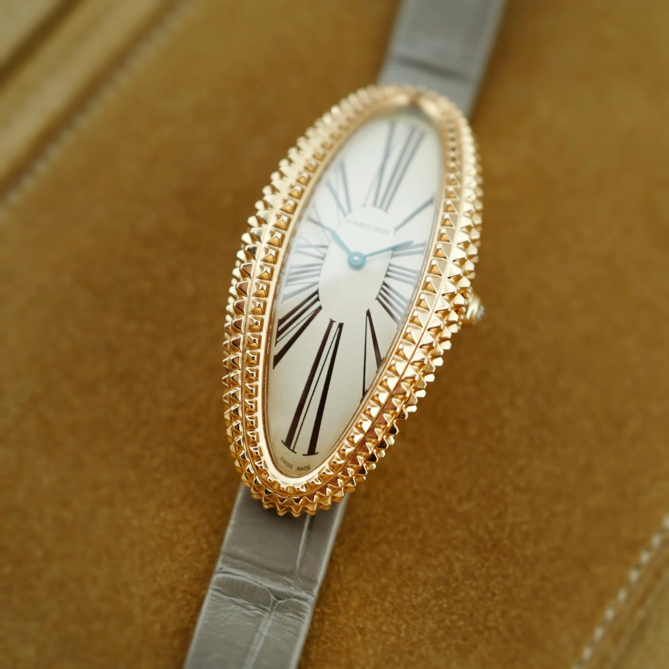 Cartier Rose Gold Baignoire Allongee Ref. WGBA0009 (New Arrival) - Image 2