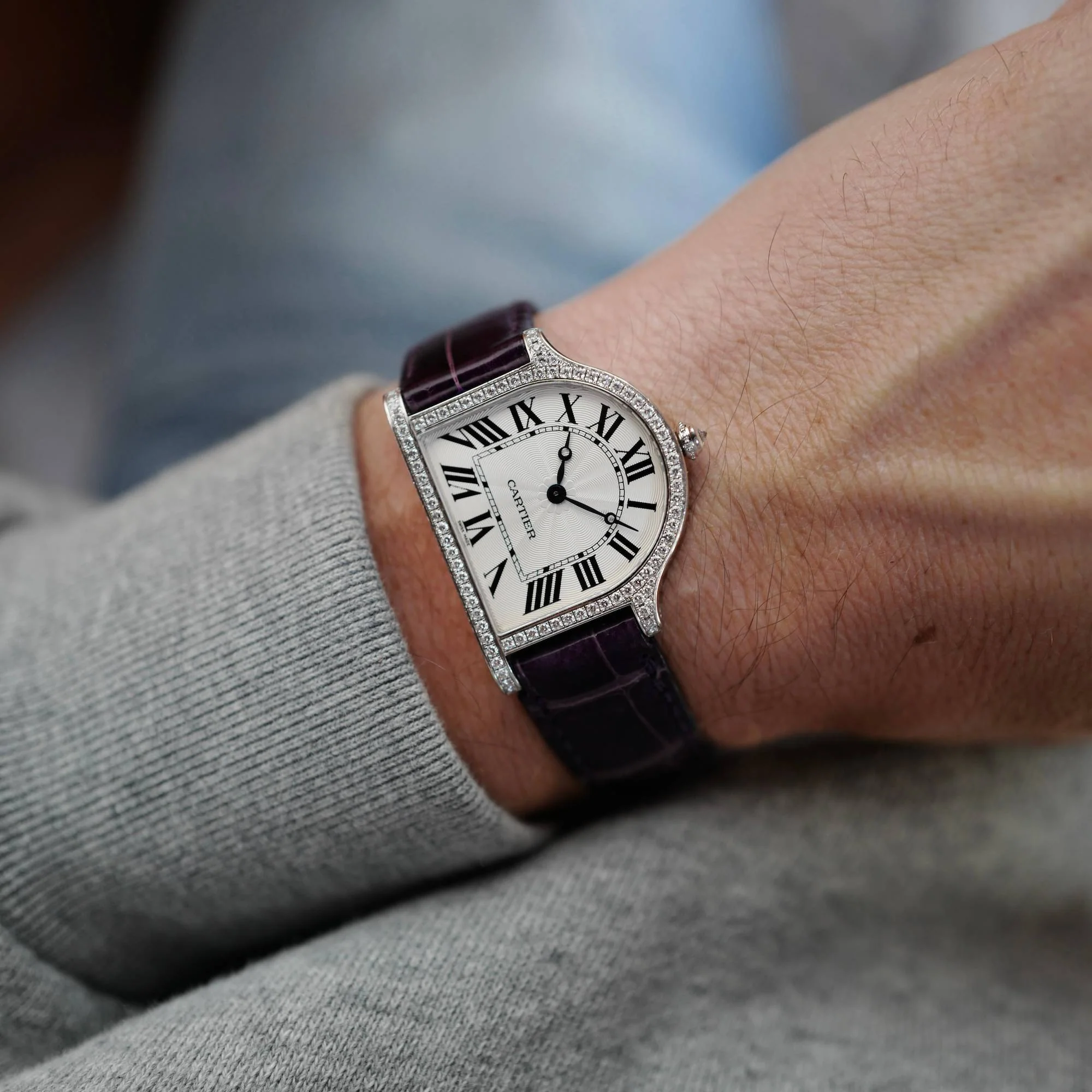 Cartier White Gold Cloche Diamond Mecanique Watch Ref. 3398 - Image 3