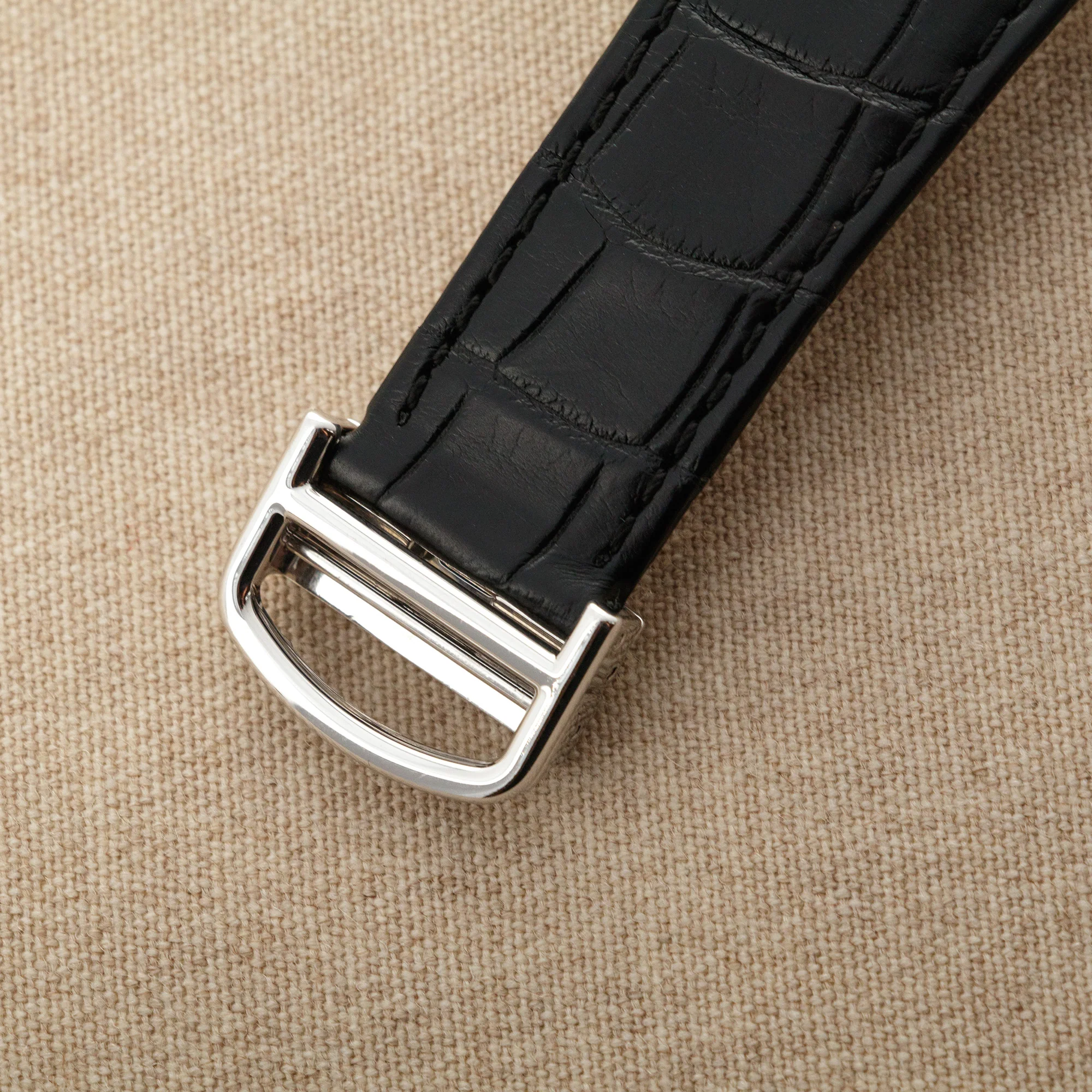 Cartier White Gold Rotonde Jumping Hour Ref. W1553851 - Image 8