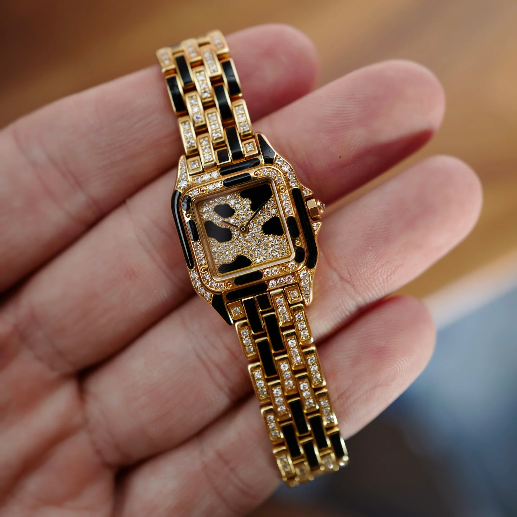 Cartier Yellow Gold and Black Enamel and Diamond Panthere Ref. WF3071B9 - Image 3