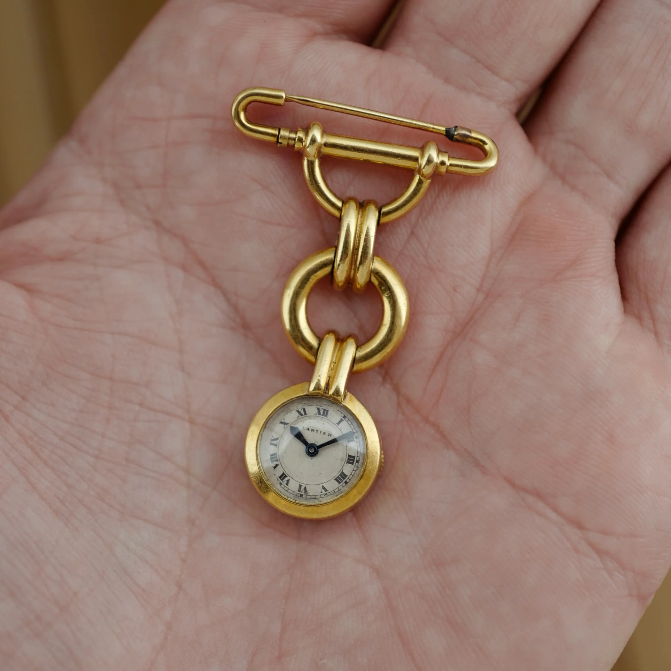 Cartier Yellow Gold Label Watch - Image 4