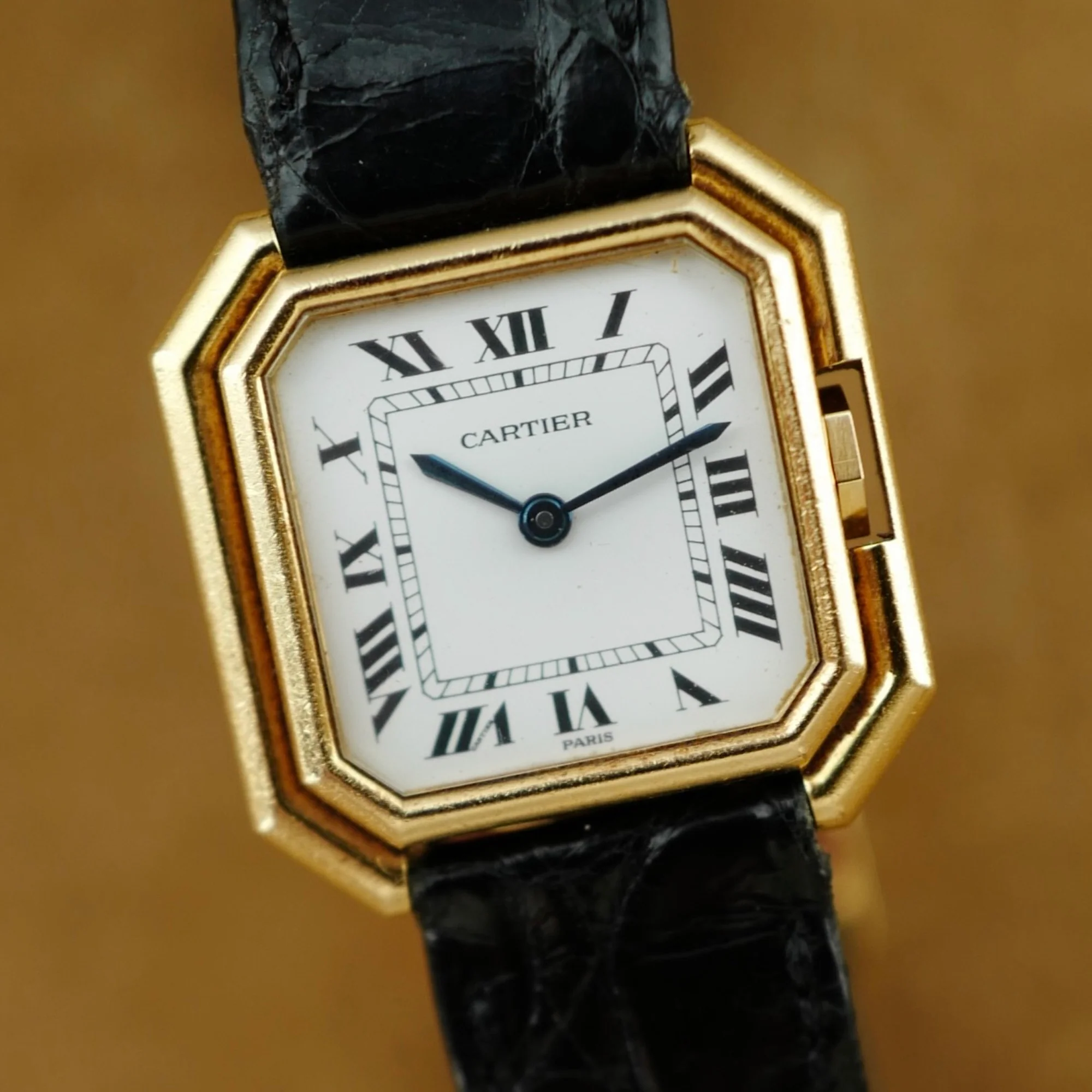 Cartier Yellow Gold Tank Ceinture Ref. 78100 - Image 2