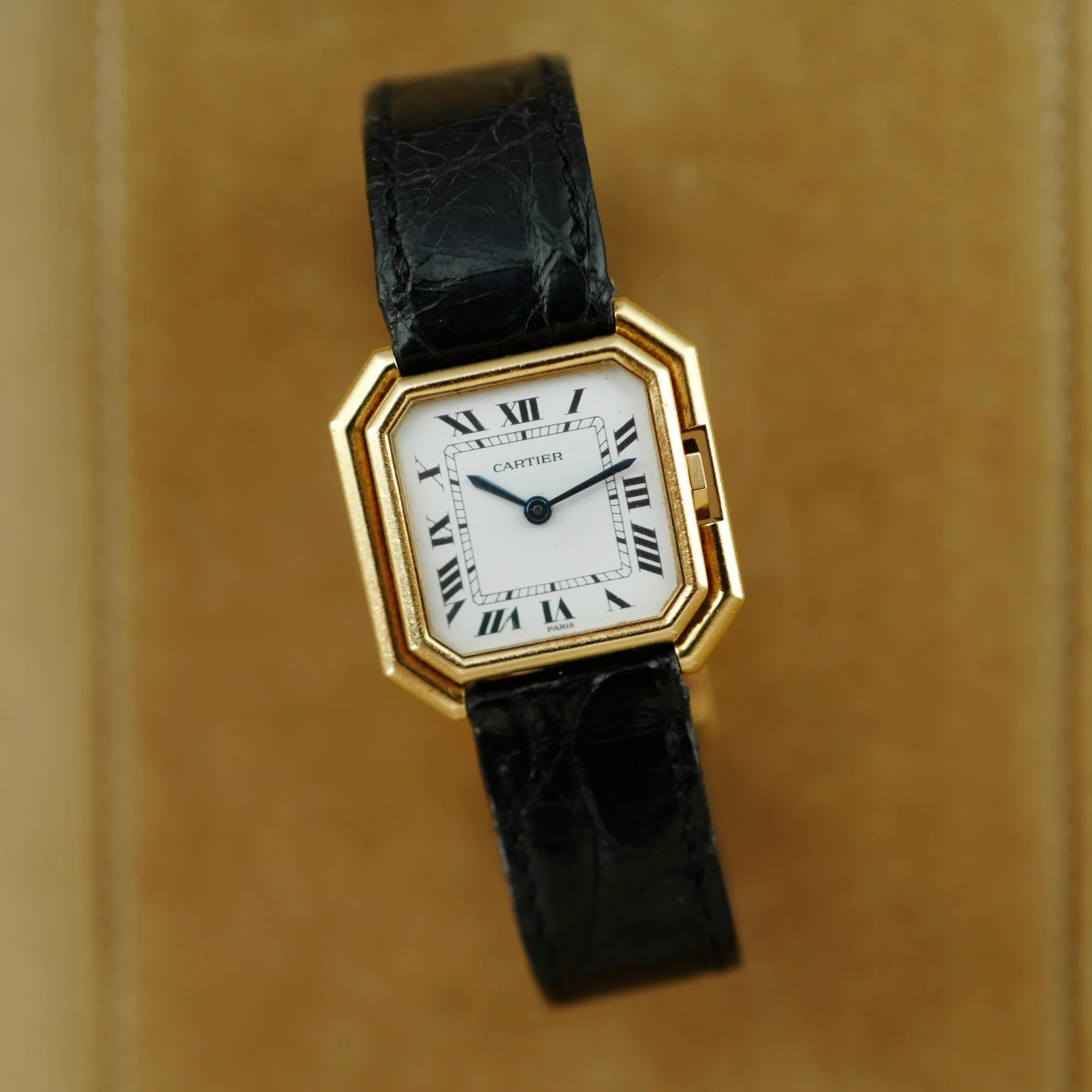 Cartier Yellow Gold Tank Ceinture Ref. 78100 - Image 6