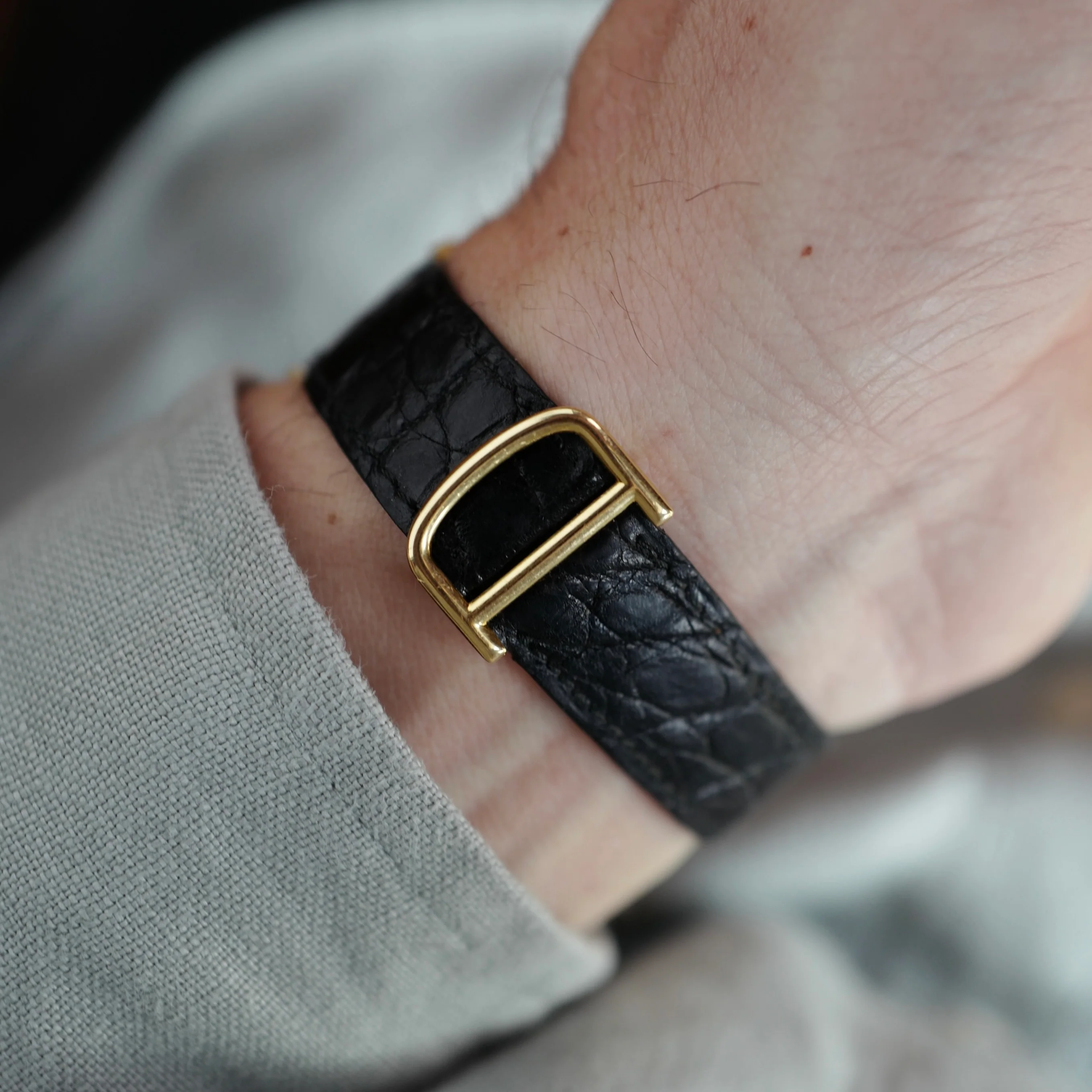 Cartier Yellow Gold Tank Cintree - Image 6