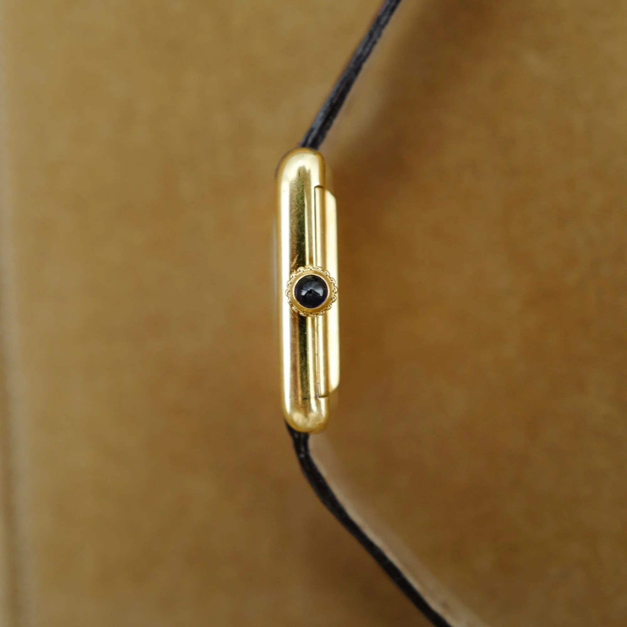 Cartier Yellow Gold Tank London - Image 5