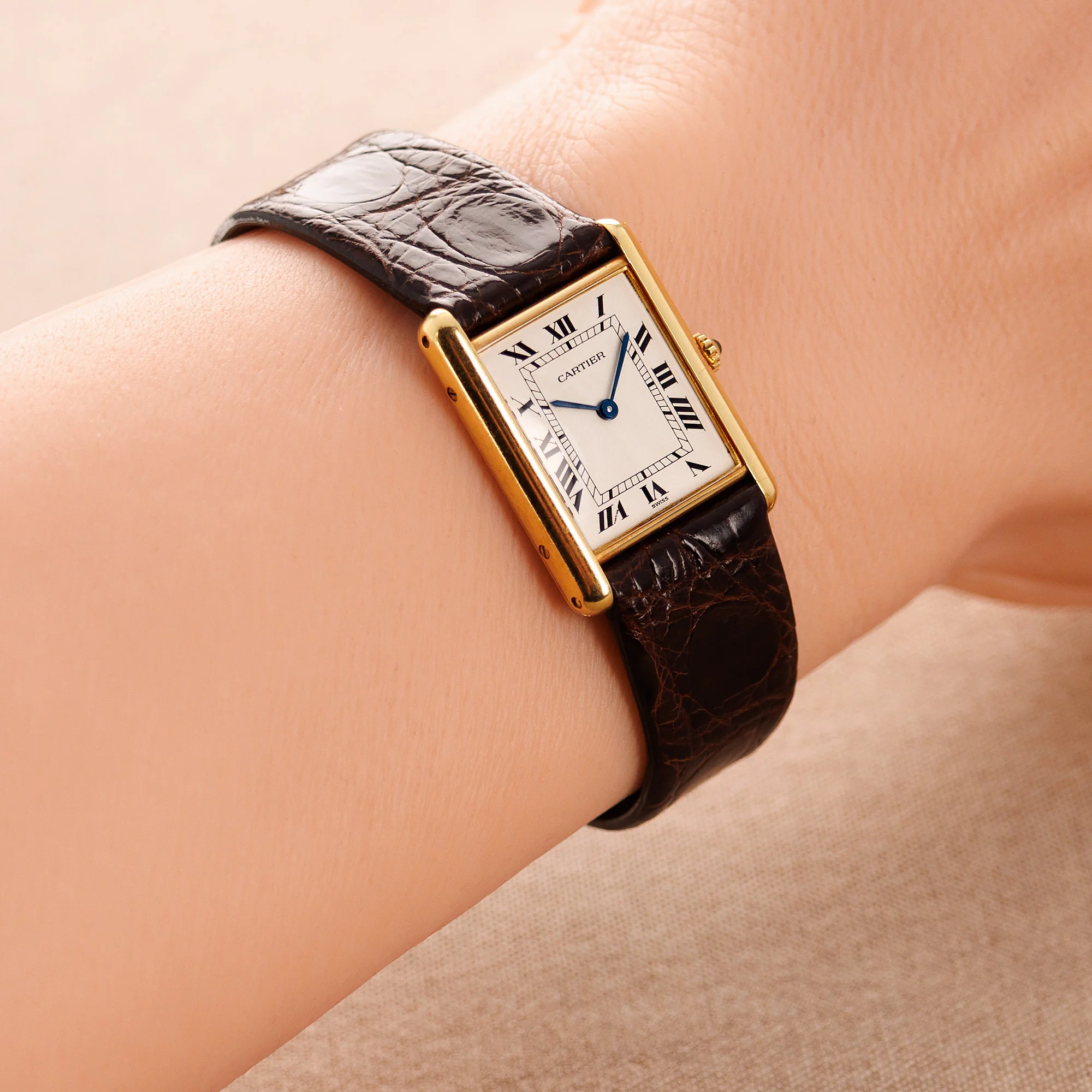 Cartier Yellow Gold Tank Louis Ref. 1140 - Image 6