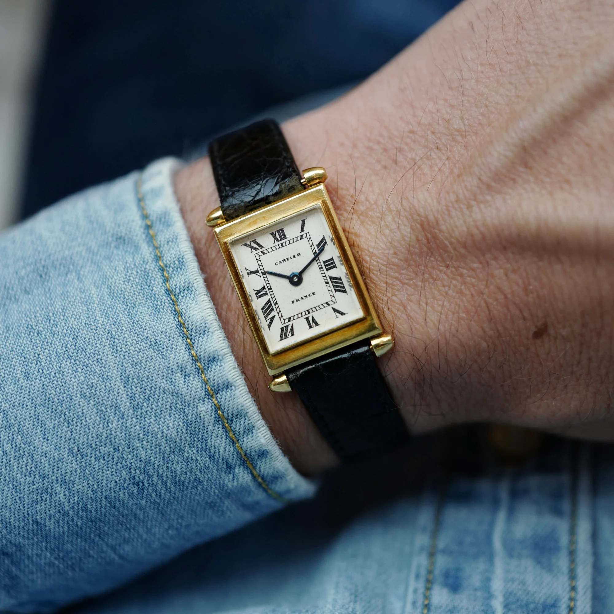 Cartier Yellow Gold Tank Obus - Image 3