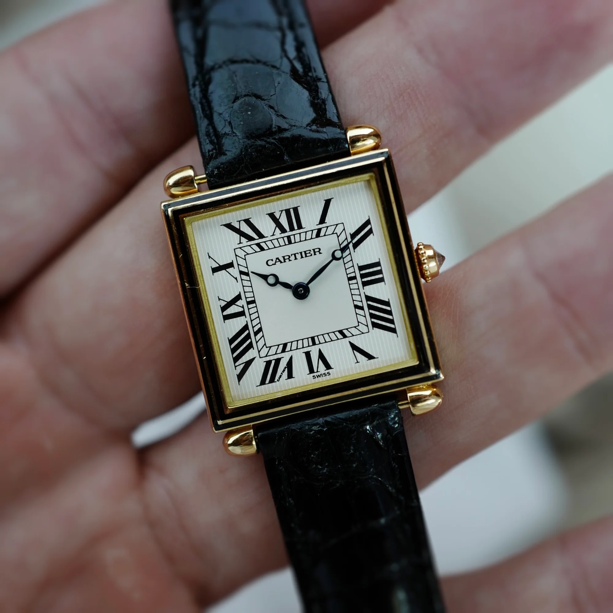 Cartier Yellow Gold Tank Obus Ref. 1630 with Black Enamel - Image 4