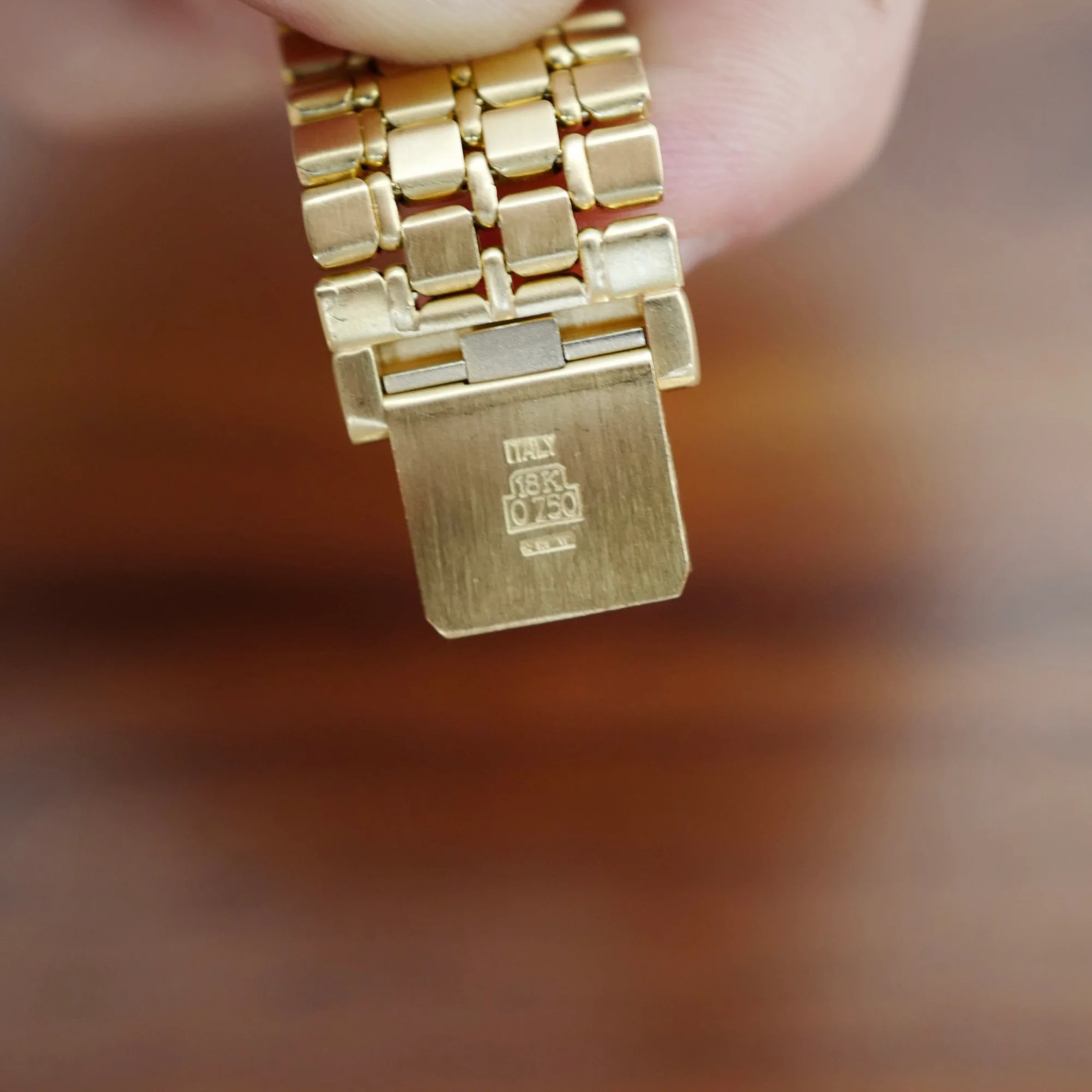 Chopard Yellow Gold Onyx and Diamond Dual Time Zone (NEW ARRIVAL) - Image 4