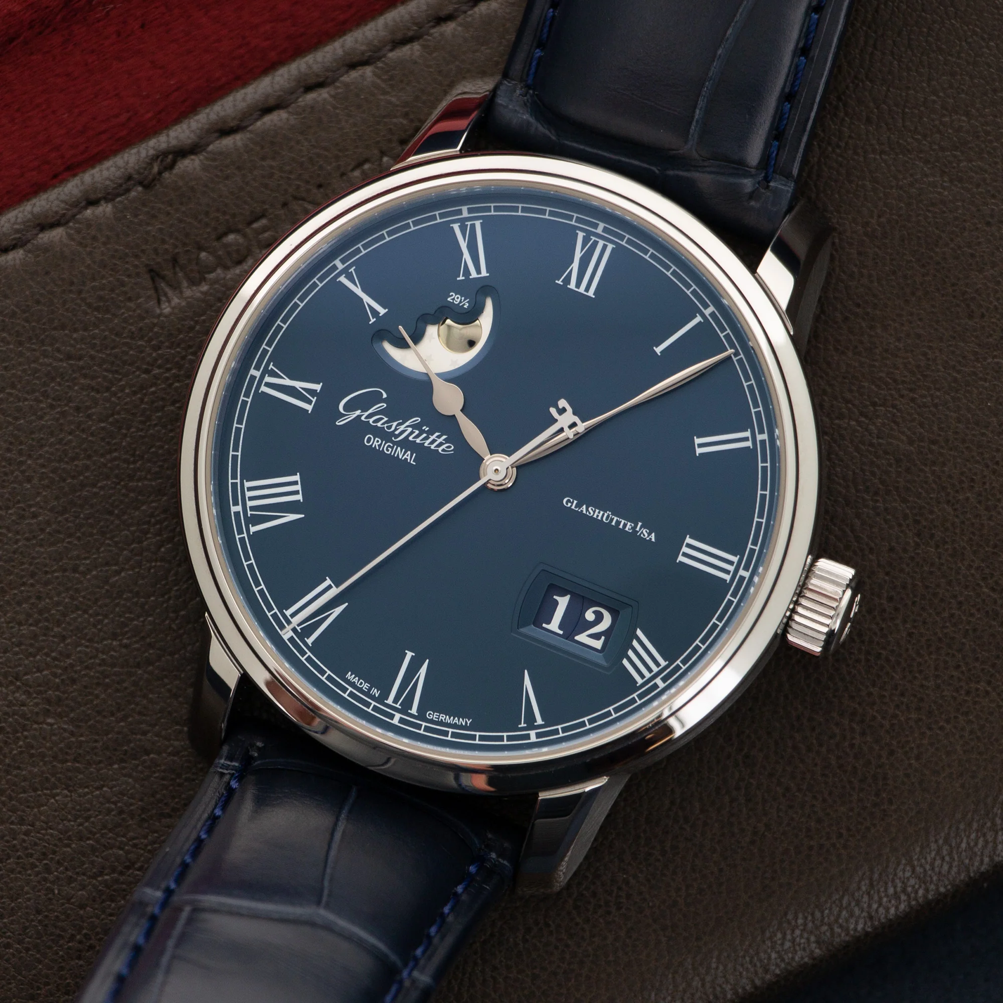 Glashutte Original Senator Panorama Date Moonphase Watch - Image 2