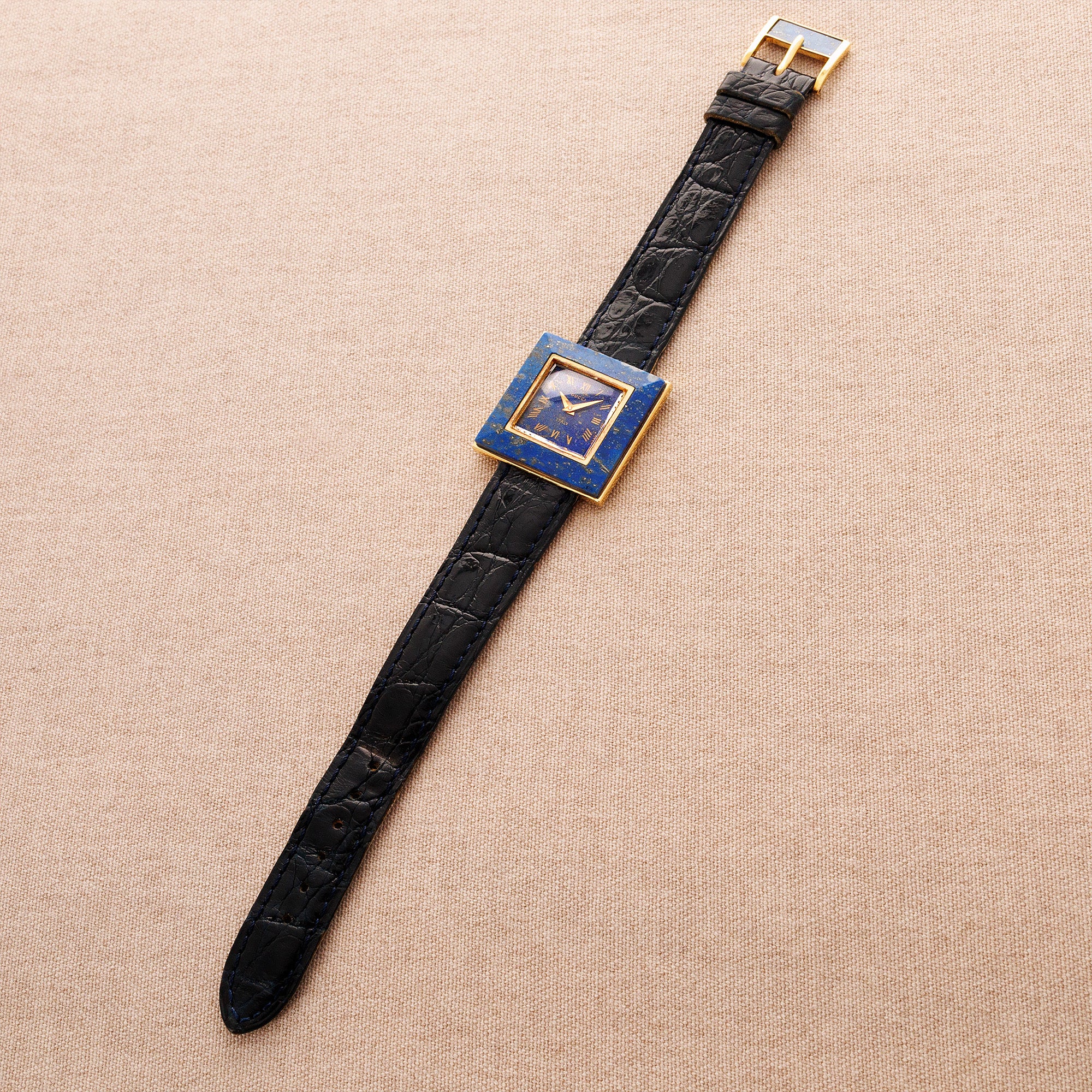 Gucci Yellow Gold and Lapis Square Watch - Image 8