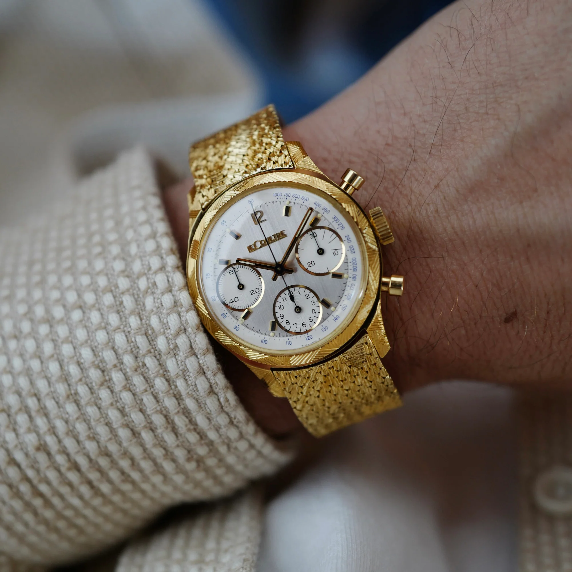 Jaeger LeCoultre Yellow Gold Chronograph Valjoux 72 - Image 3