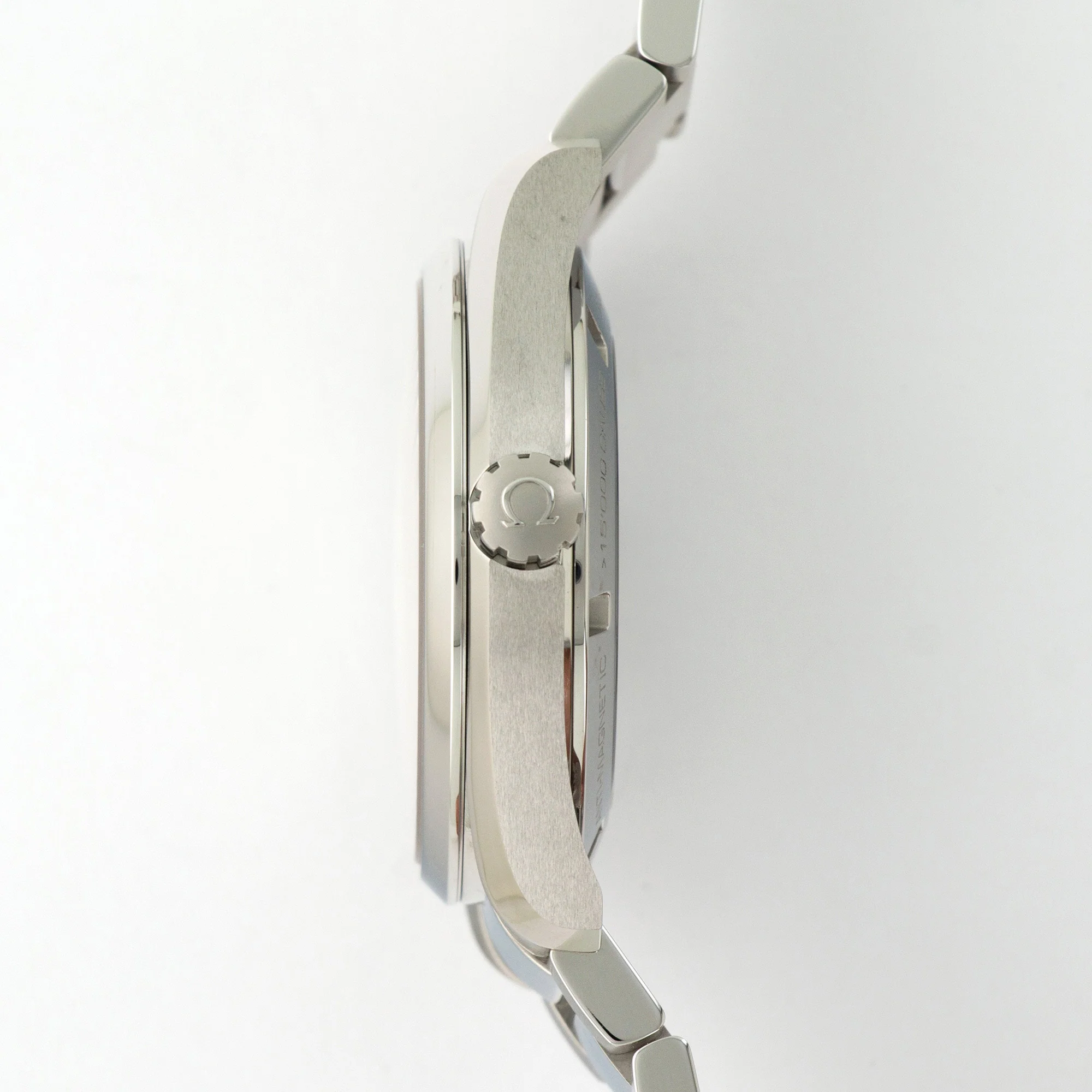 Omega Seamaster Aqua Terra Chronometer Tech Watch - Image 3