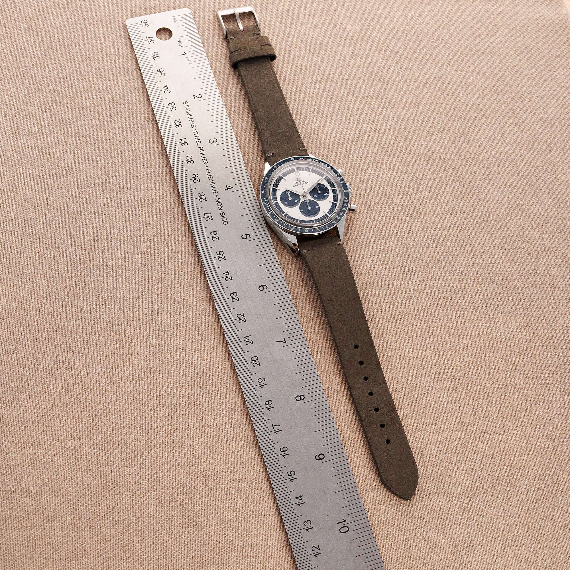 Omega Steel Speedmaster Ref. CK2998, Blue Limited Edition - Image 4