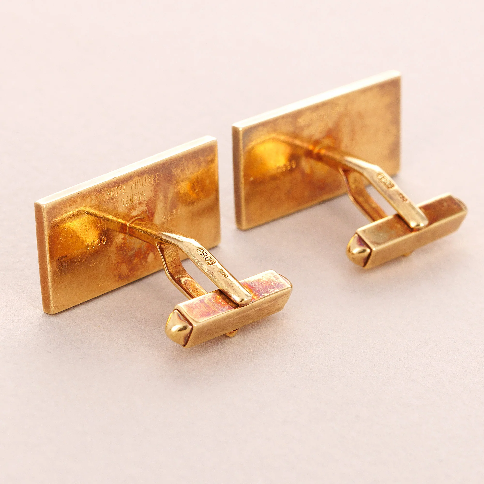 Patek Philippe 18K Yellow Gold Lapis Cufflinks, 1960s (Objet) - Image 4