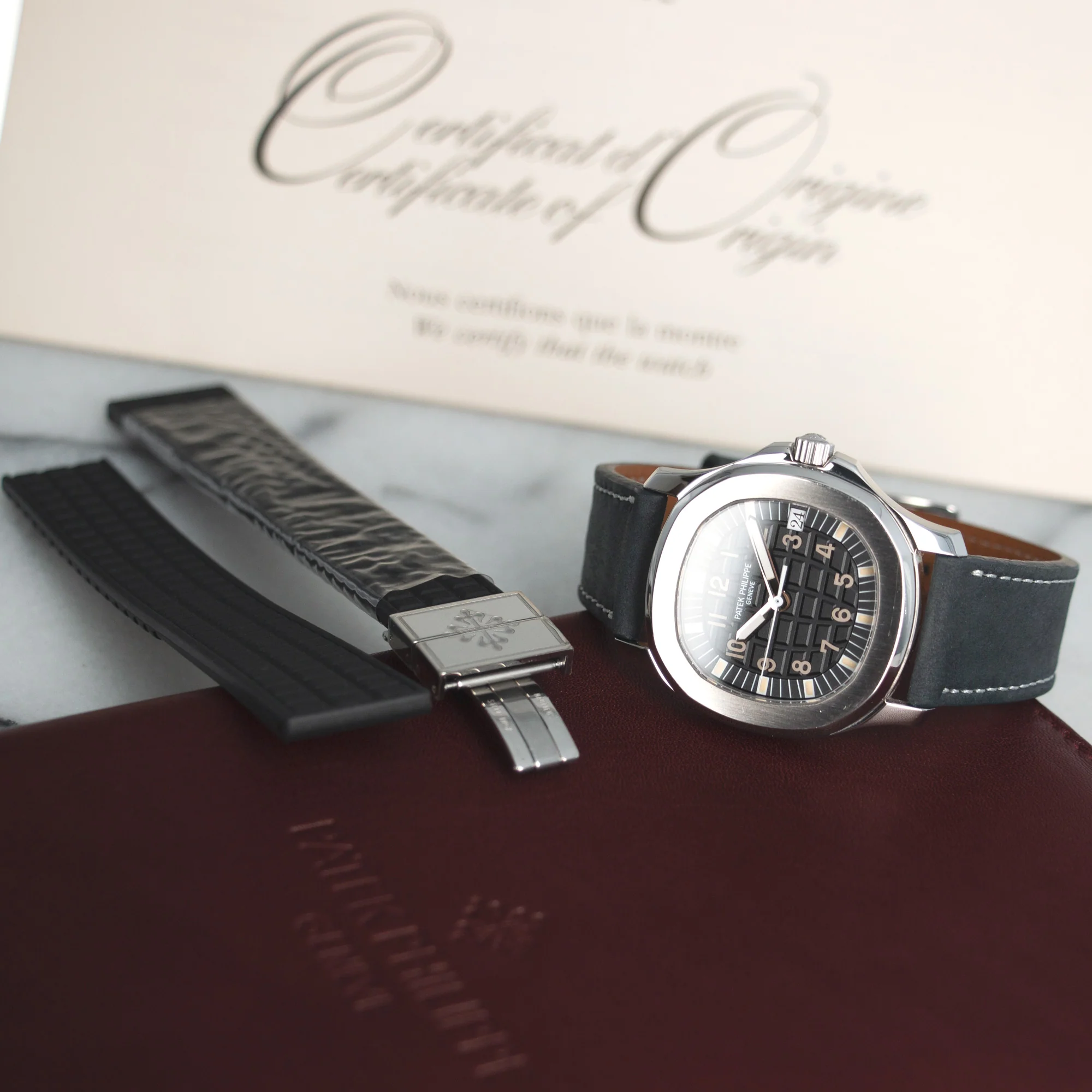 Patek Philippe Aquanaut Automatic Watch Ref. 5060, First Series Aquanaut with Original Paper - Image 6