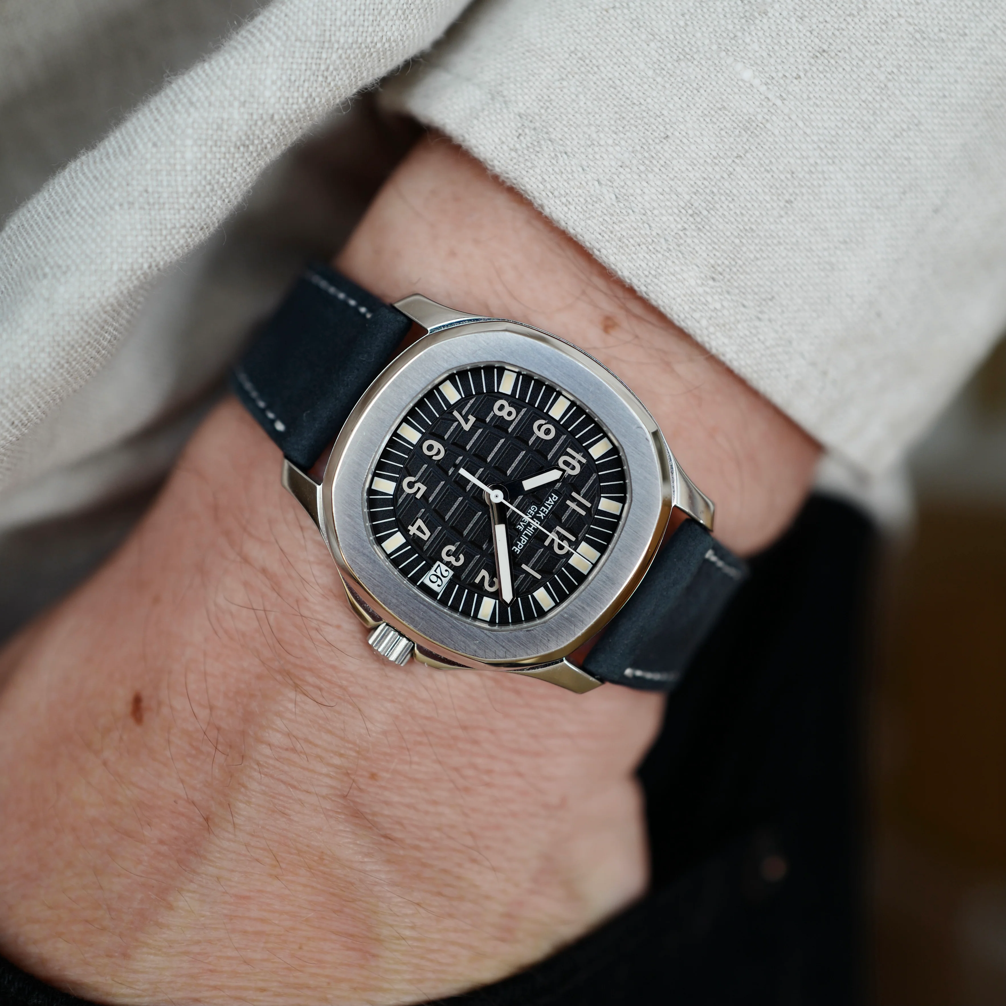 Patek Philippe Aquanaut Automatic Watch Ref. 5060, First Series Aquanaut with Original Paper - Image 8