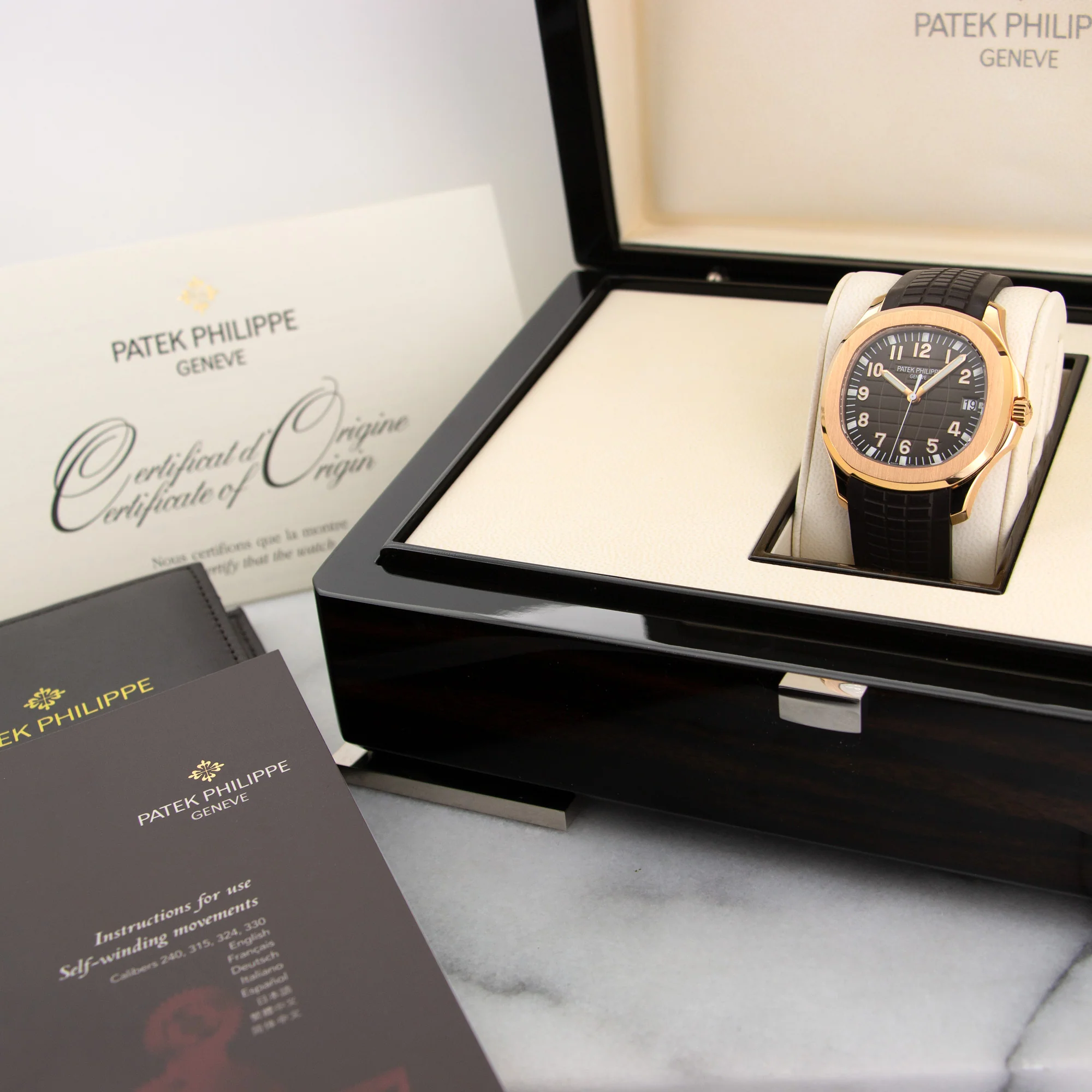 Patek Philippe Aquanaut Rose Gold on Strap Ref. 5167 - Image 6