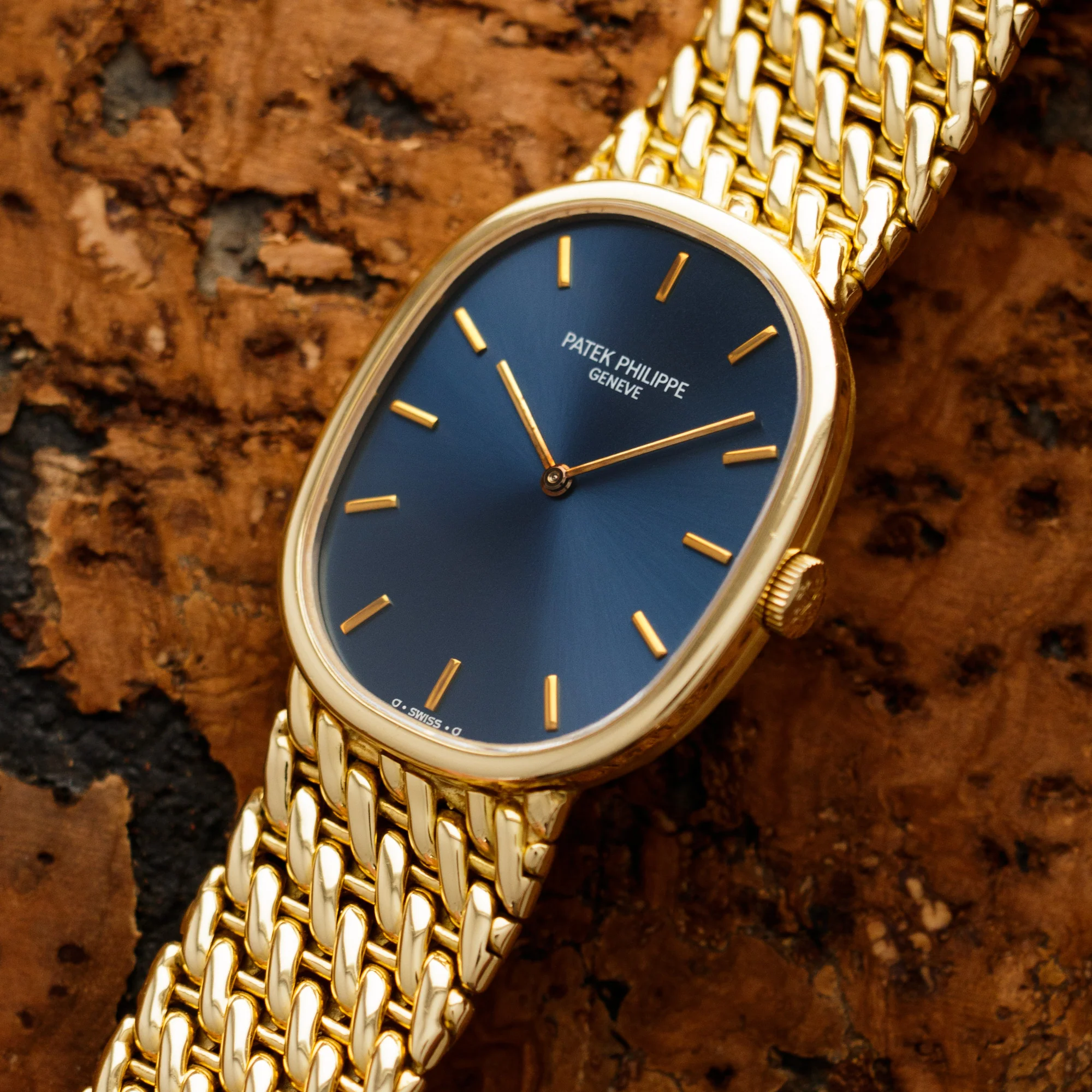 Patek Philippe Ellipse Ref. 3848 - Image 2